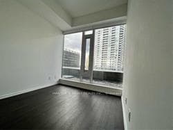 5 Soudan Avenue Unit 1807 photo 16