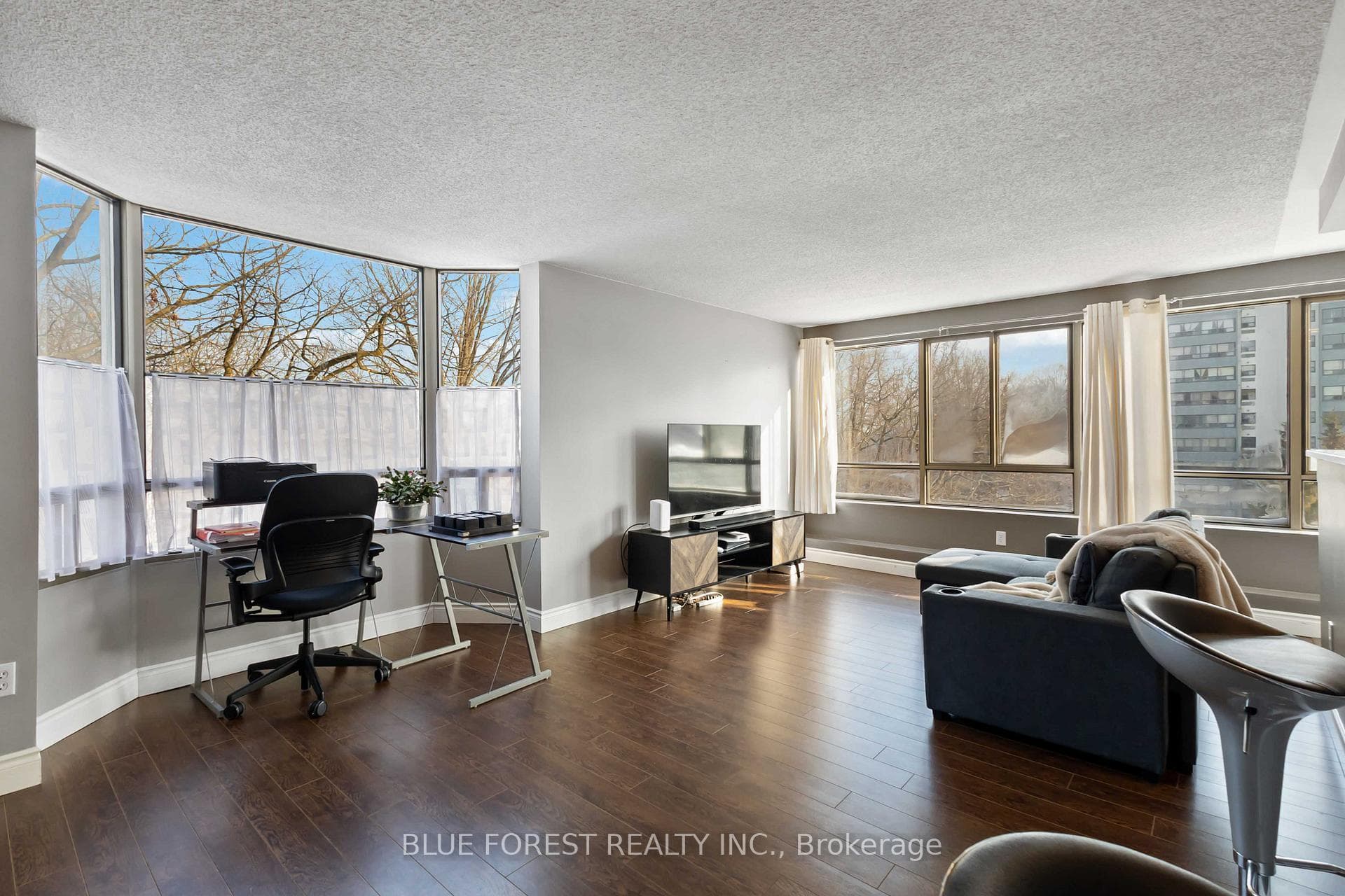 570 Proudfoot Lane Unit 510 photo 10