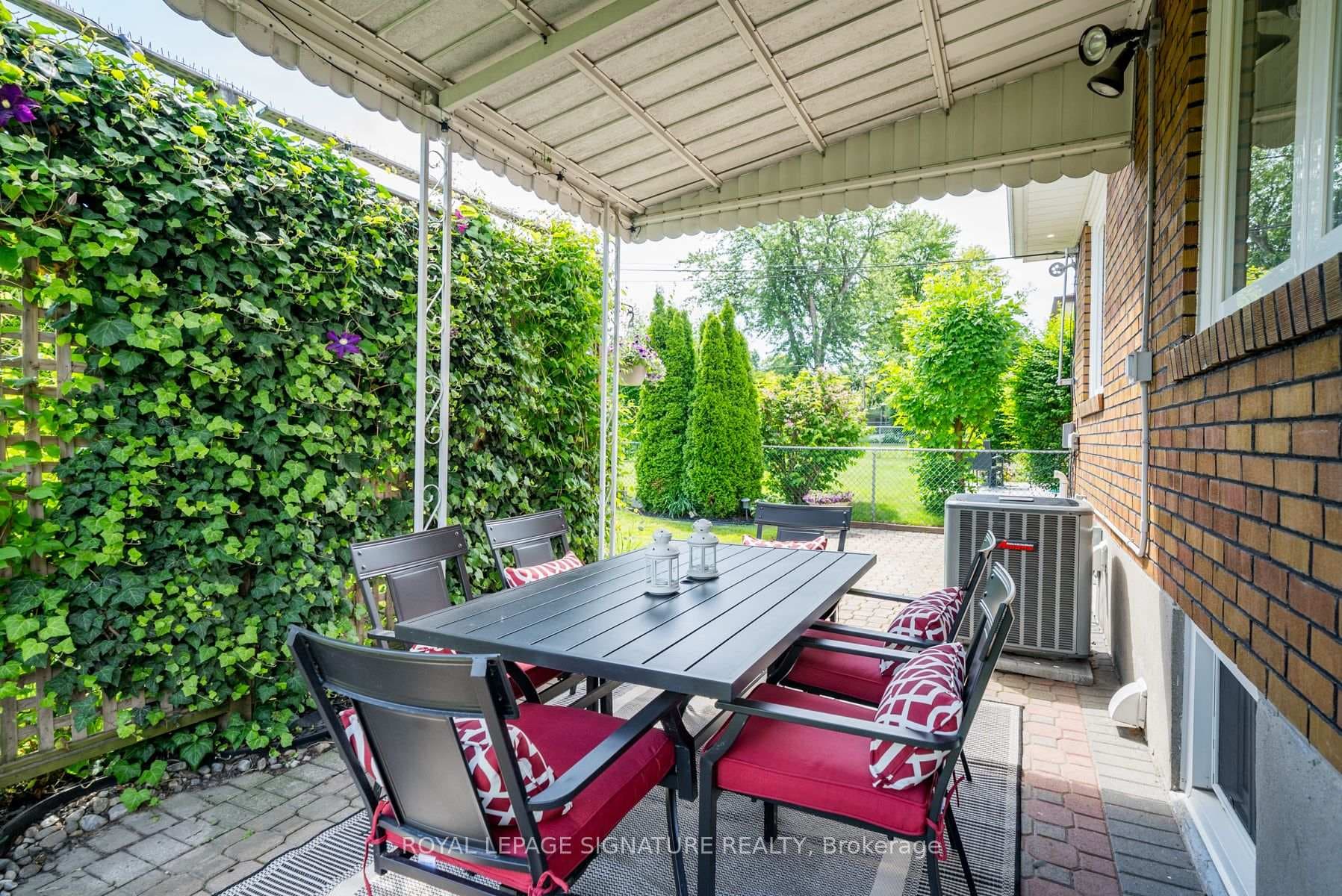 45 Brantwood Drive photo 38