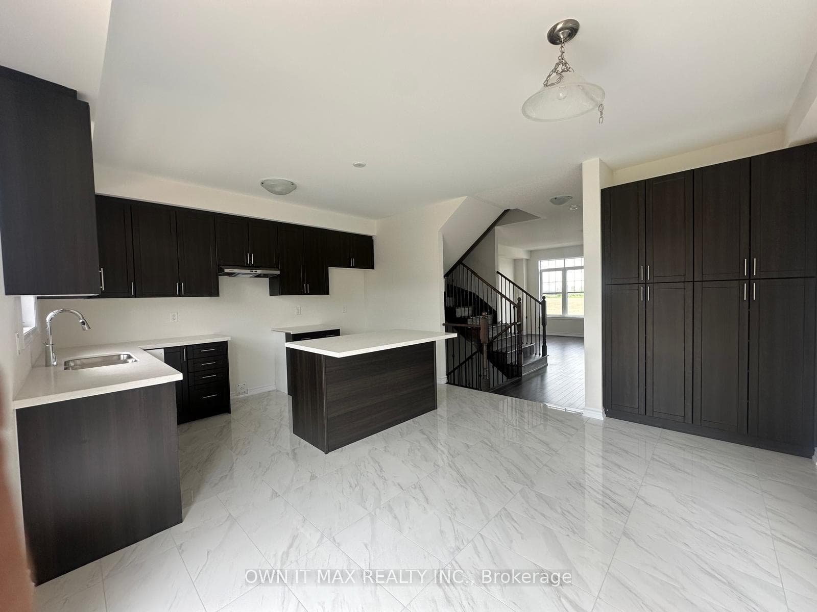 12364 MCLAUGHLIN Road photo 5