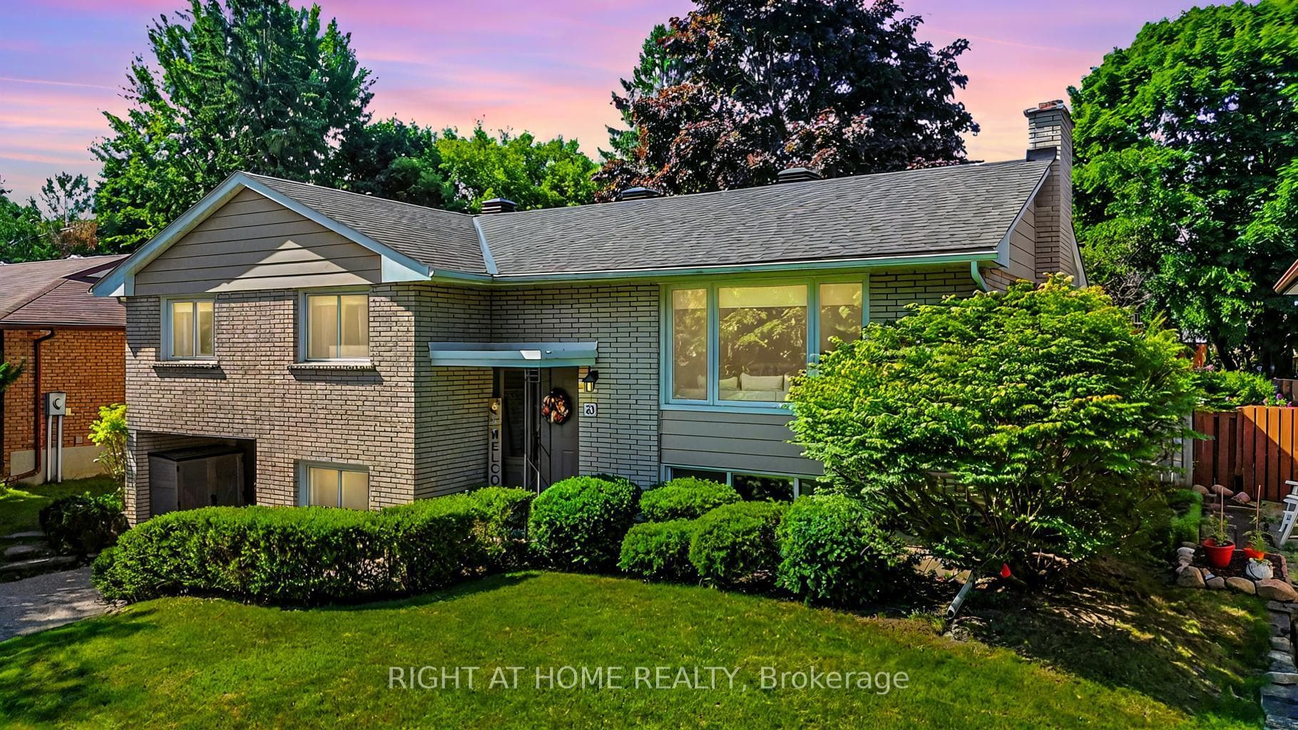 33 Springhome Road photo 1