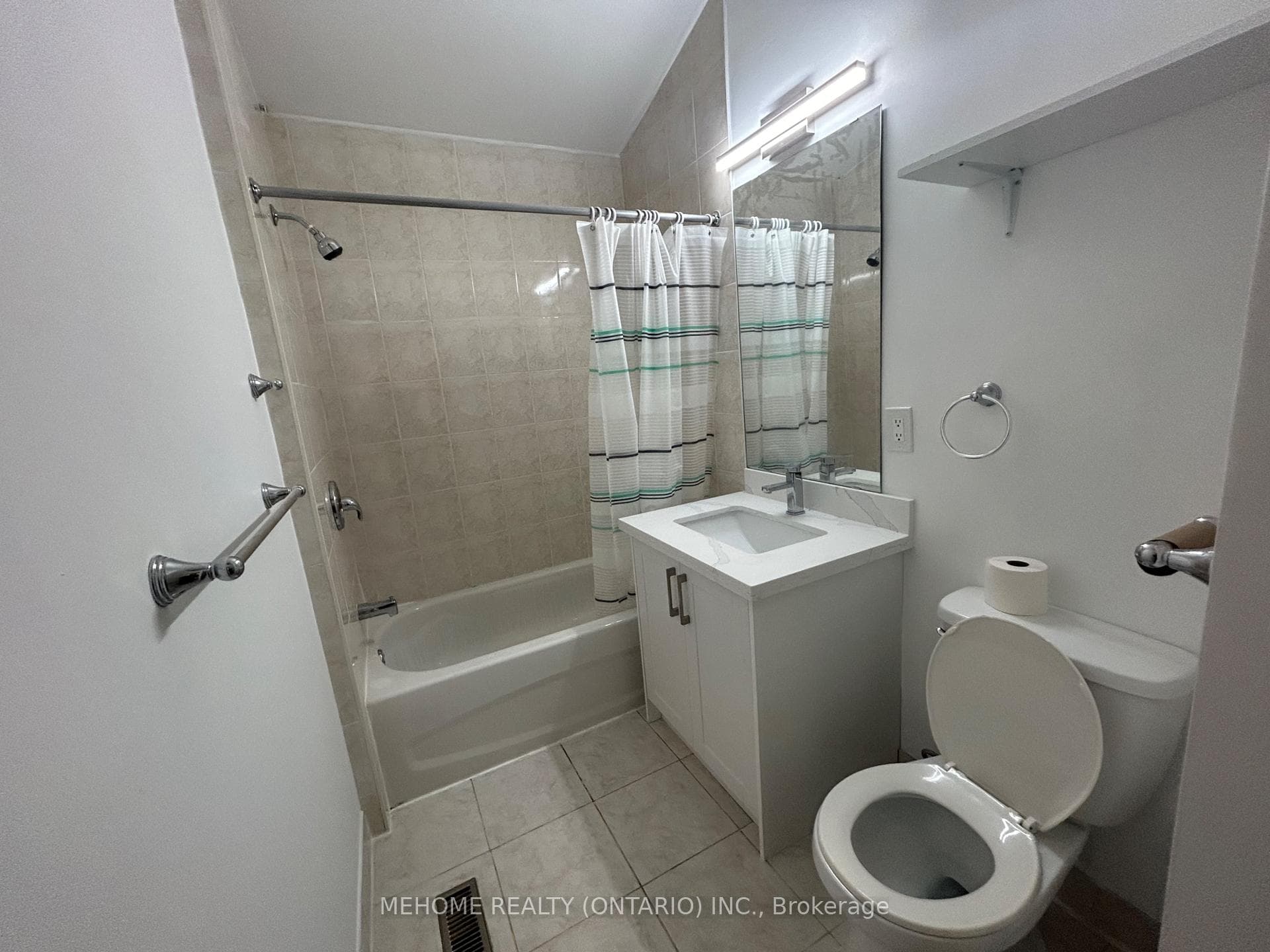 34 East Haven Drive Unit 2A photo 9