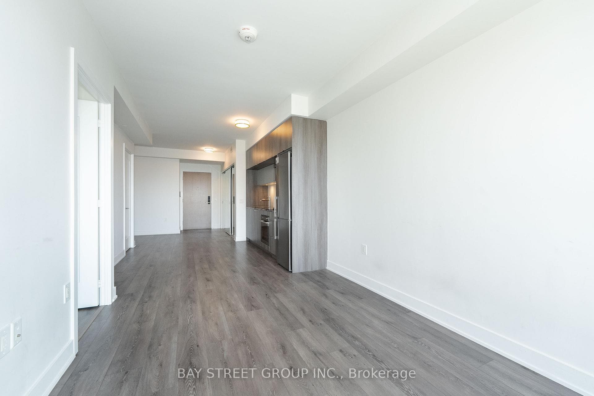 575 Bloor Street Unit 3310 photo 17