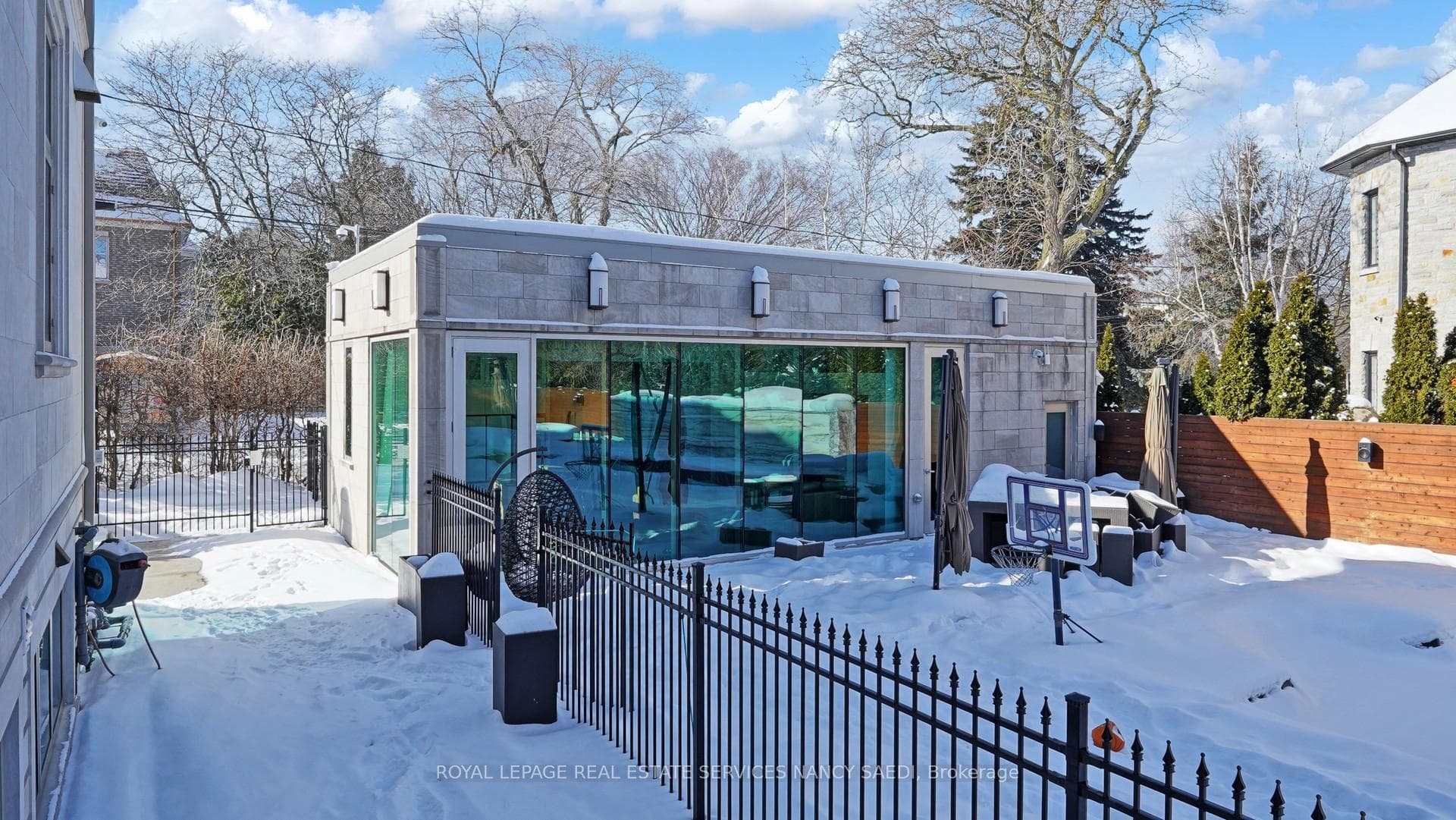 42 Wimpole Drive photo 49