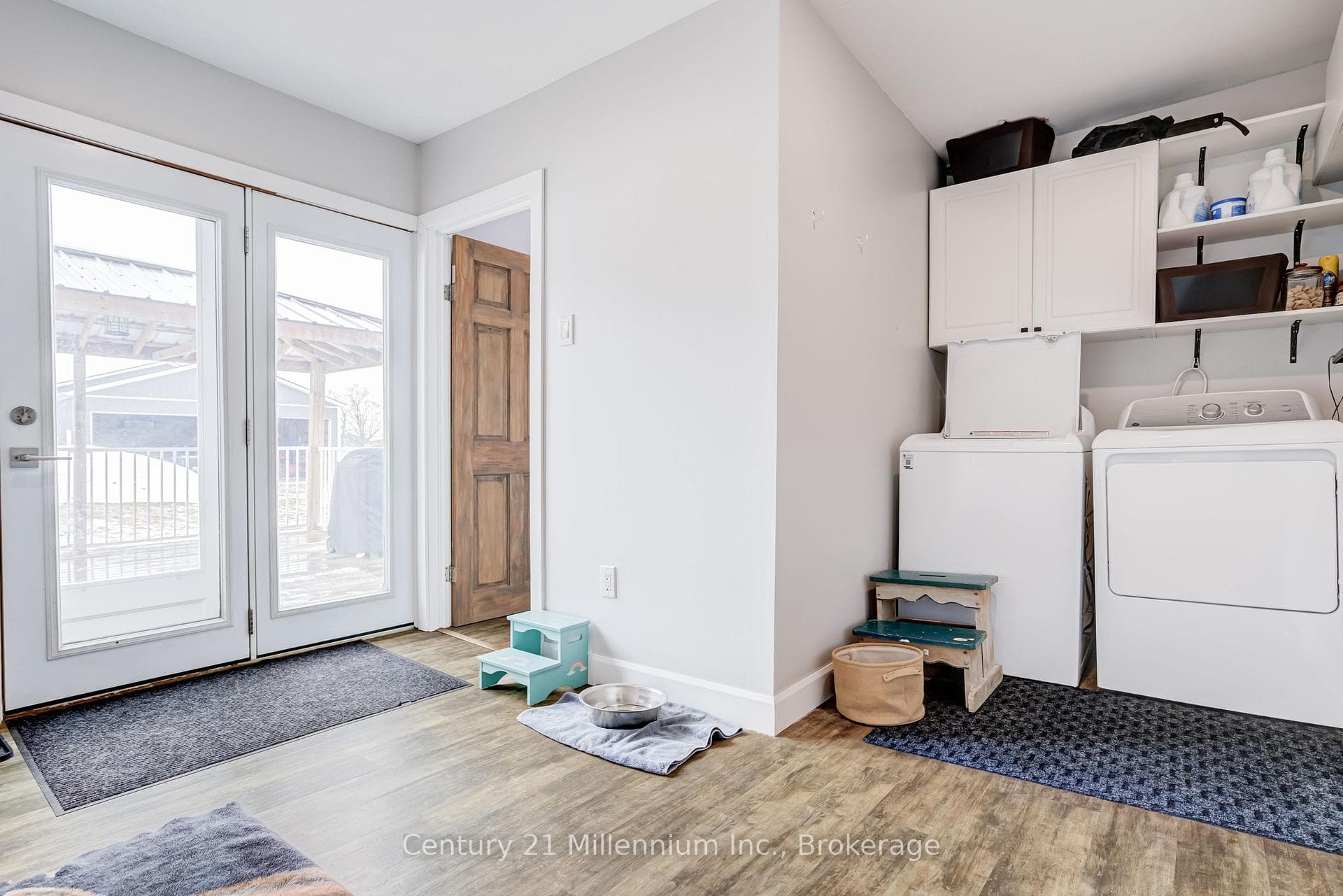 441090 Elm Street photo 39