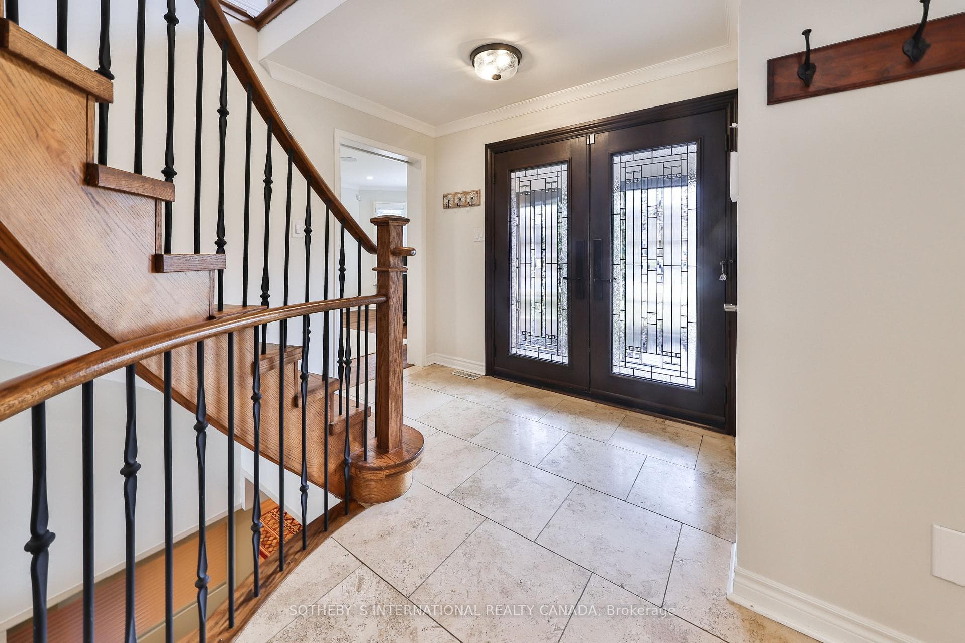 326 Acacia Court photo 7