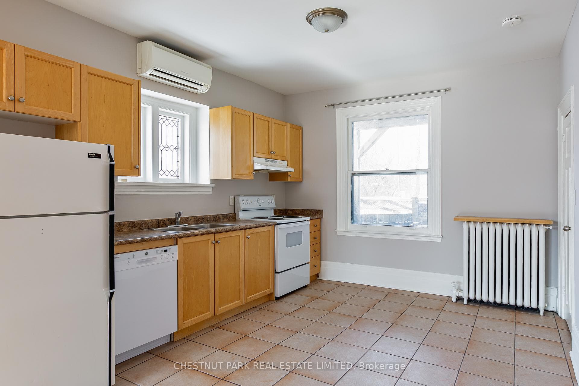 140 Hepbourne Street Unit Main photo 8