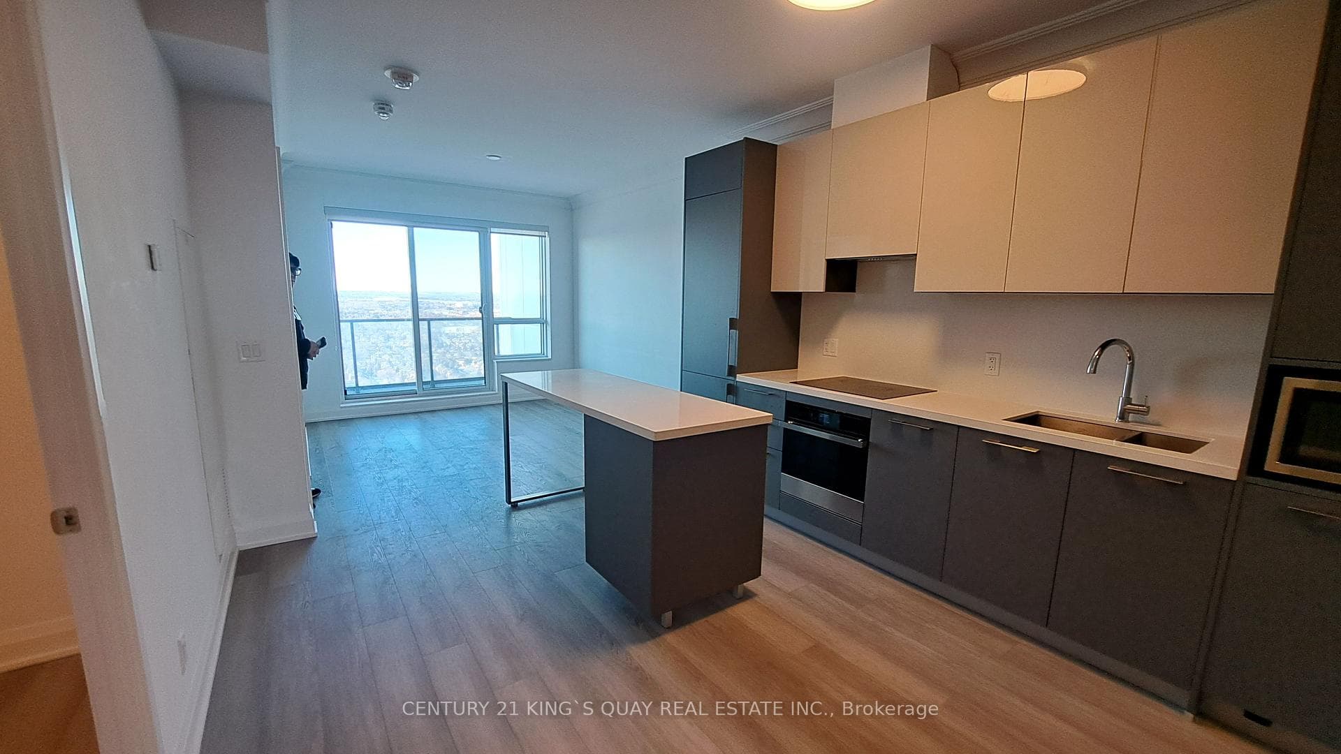 8 Water Walk Drive Unit 3909 photo 2
