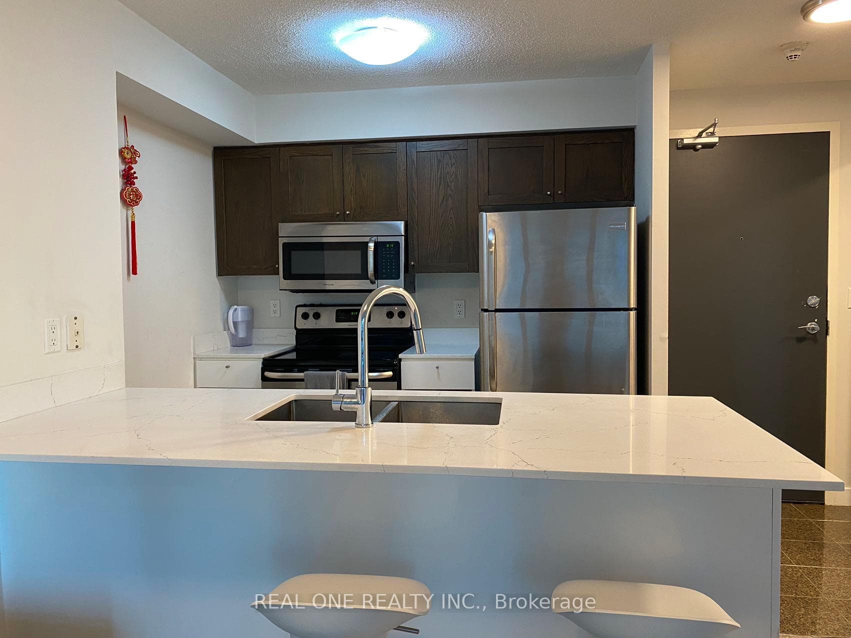 81 Navy Wharf Court Unit 2607 photo 8