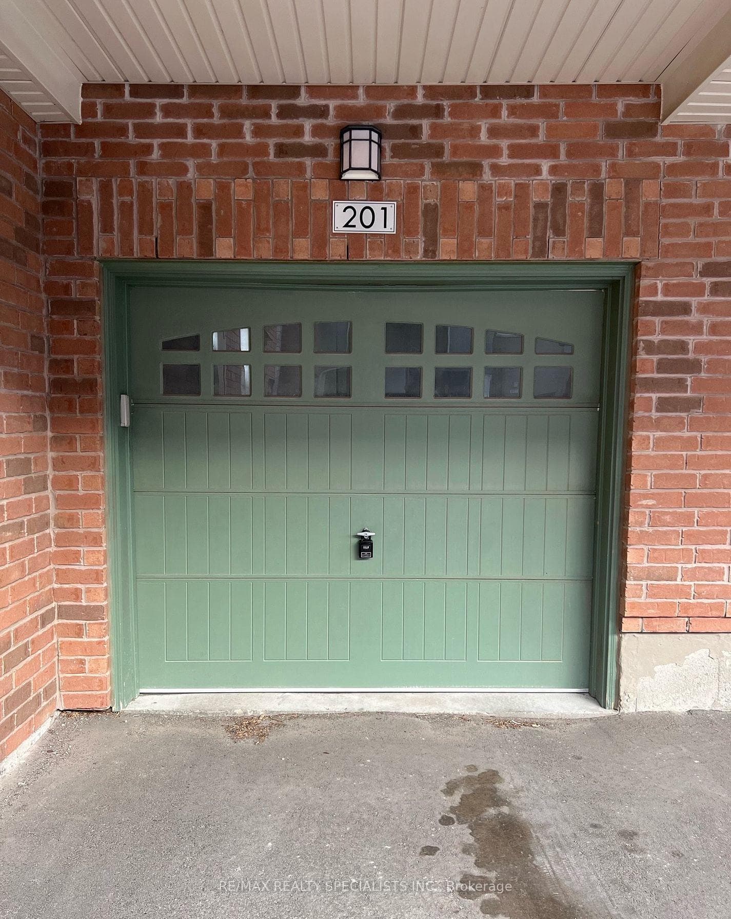 275 Roxton Road Unit 101 photo 4