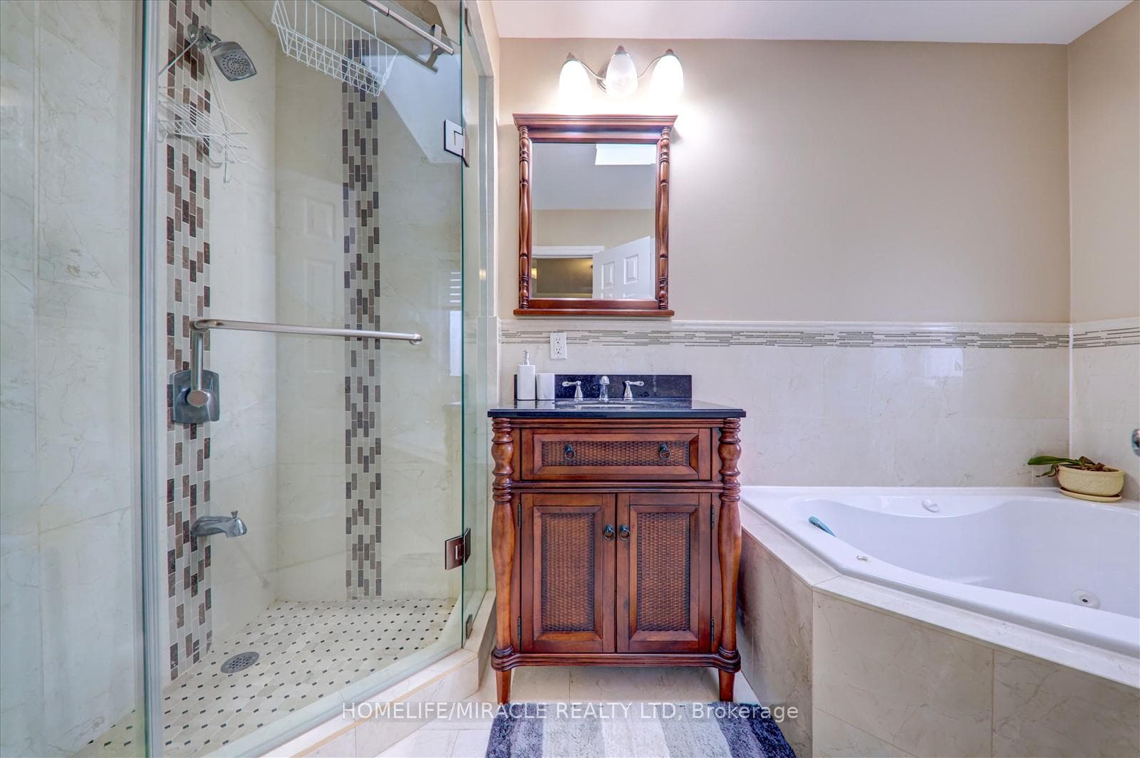 6 Haddon Avenue photo 19