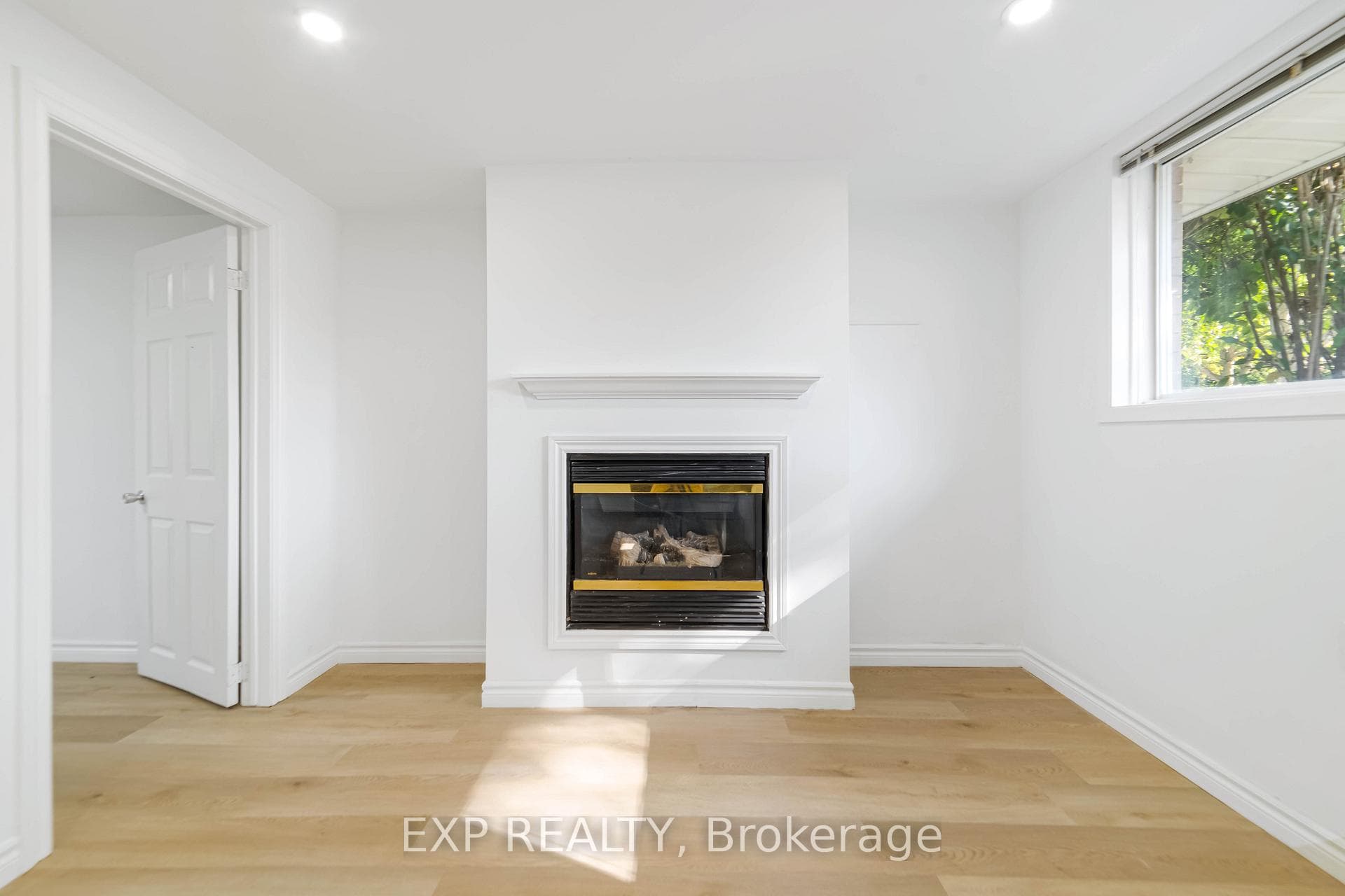 1487 Beckworth Avenue Unit Lower Unit photo 11
