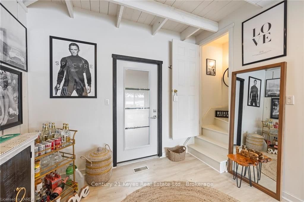 235 IVY LEA Road photo 6