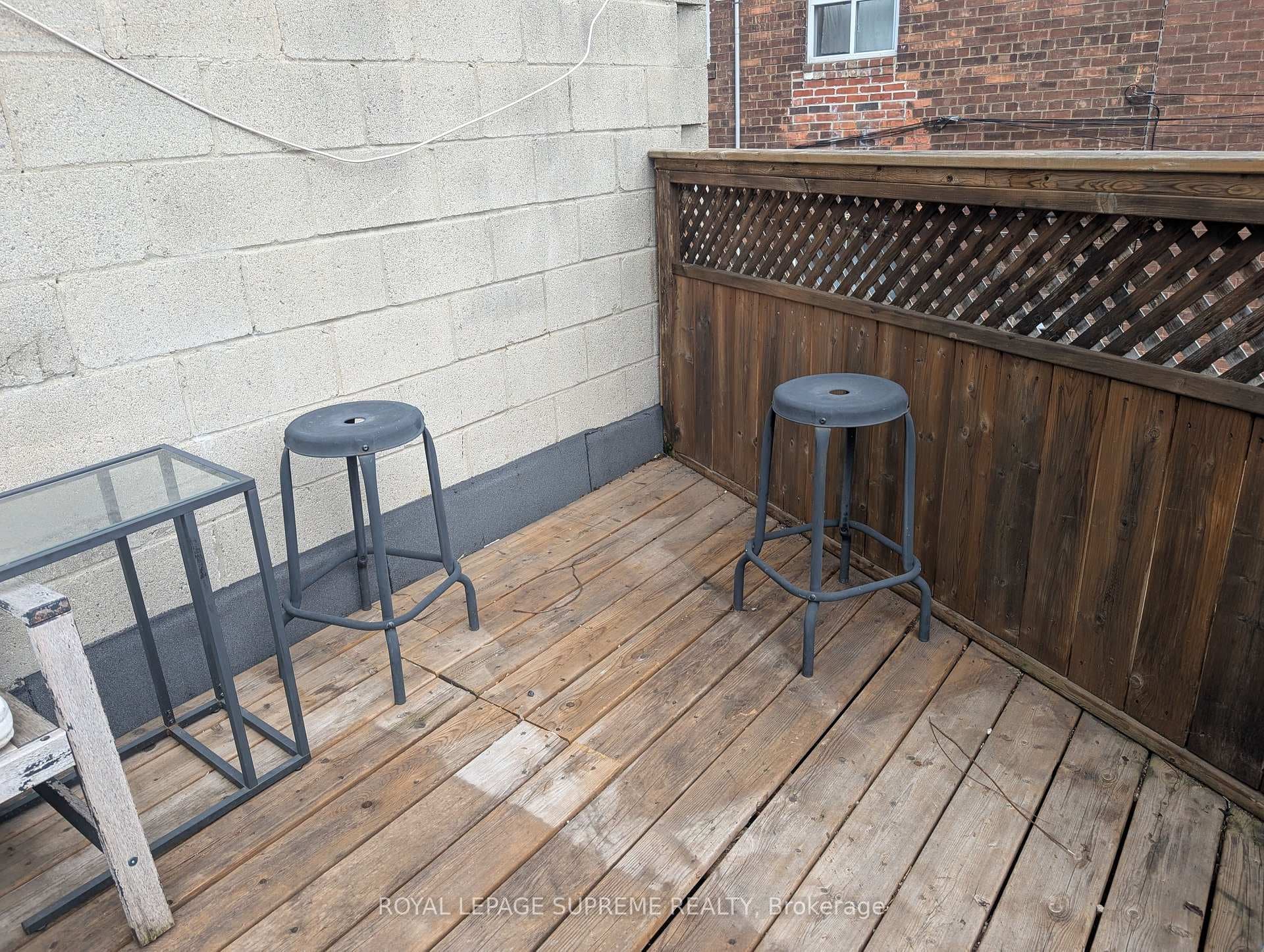 1328 Dundas Street Unit 2 photo 2