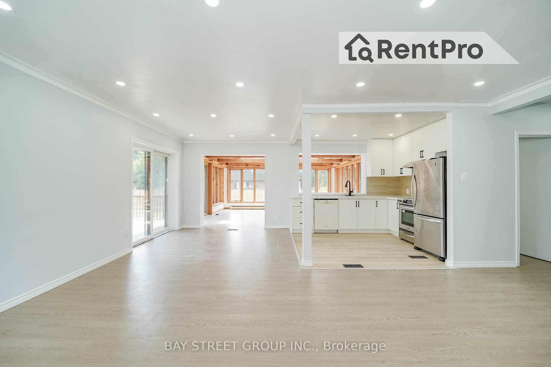 1753 Mt Albert Road photo 10