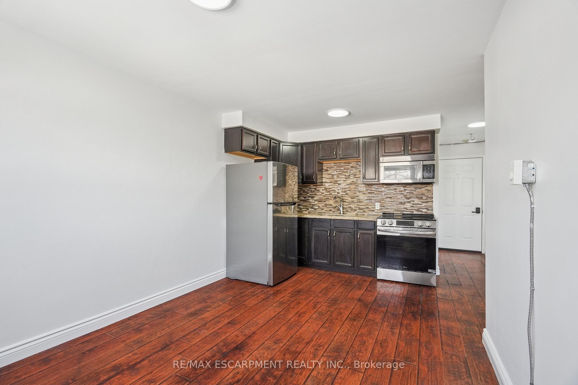 1 Elgin Street Unit 4 photo 18