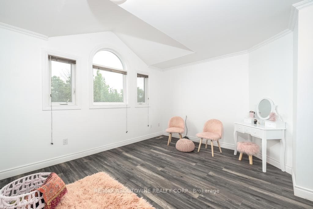 14 SABLE Drive photo 36