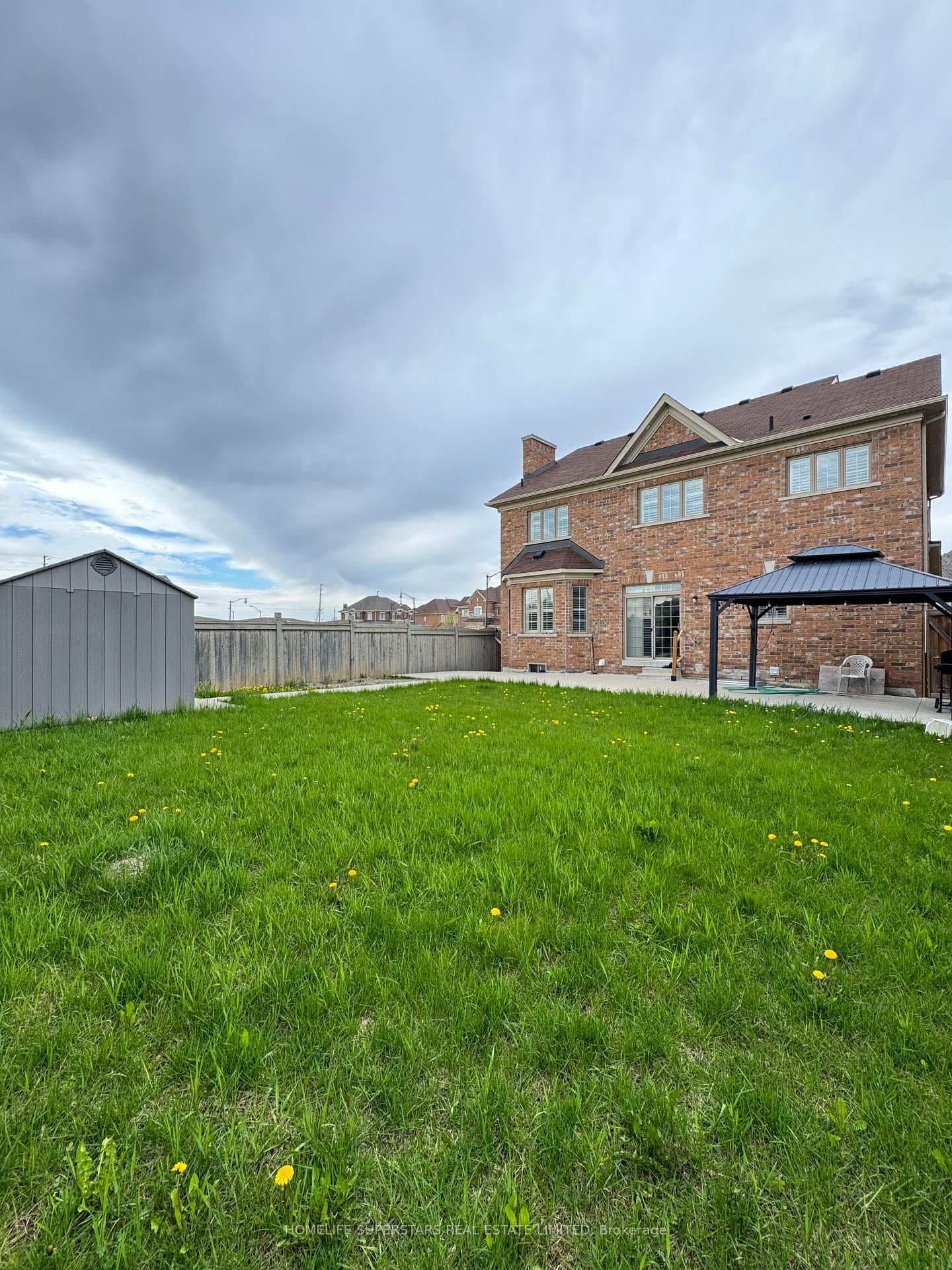 126 Martin Byrne Drive photo 6