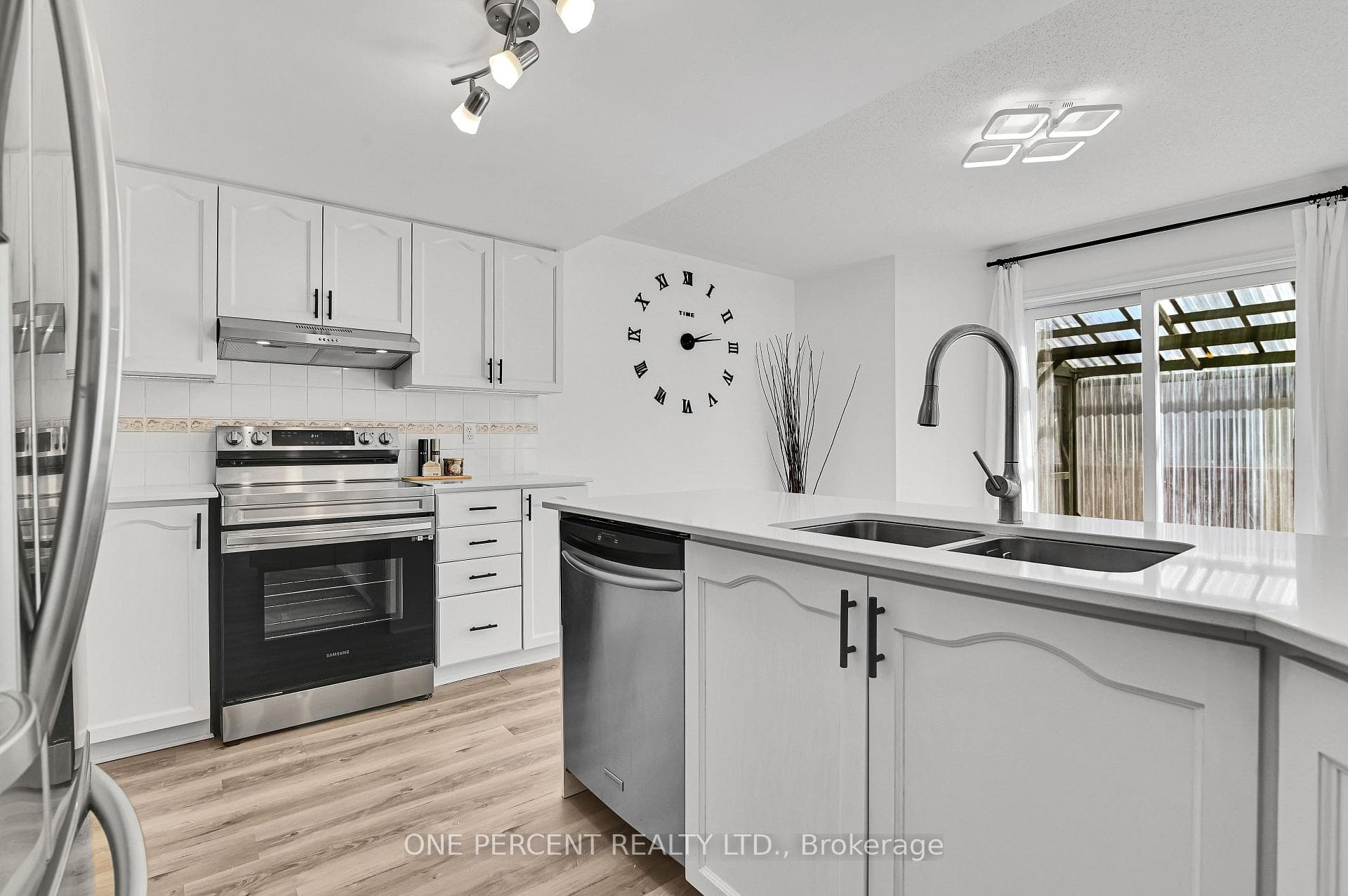 3356 McCarthy Road photo 10