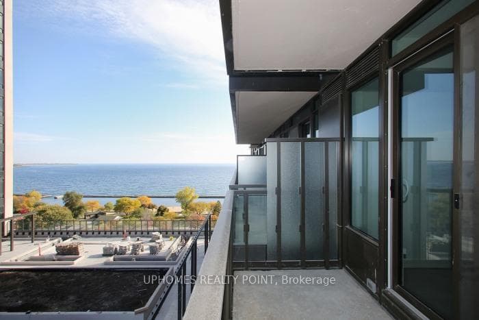 1928 Lakeshore Boulevard Unit 1503 photo 9