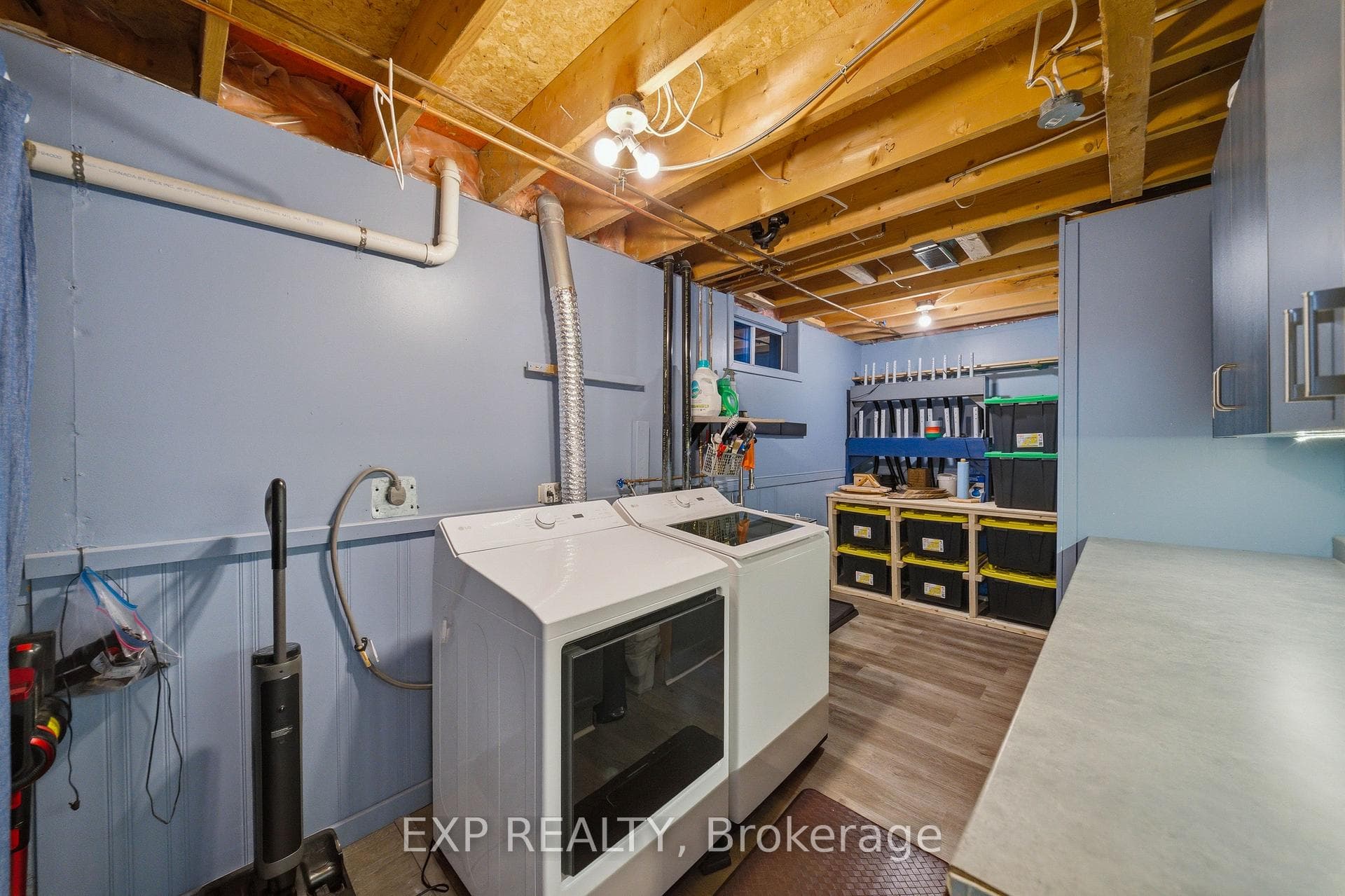 129 PIMPRENELLE Terrace photo 32