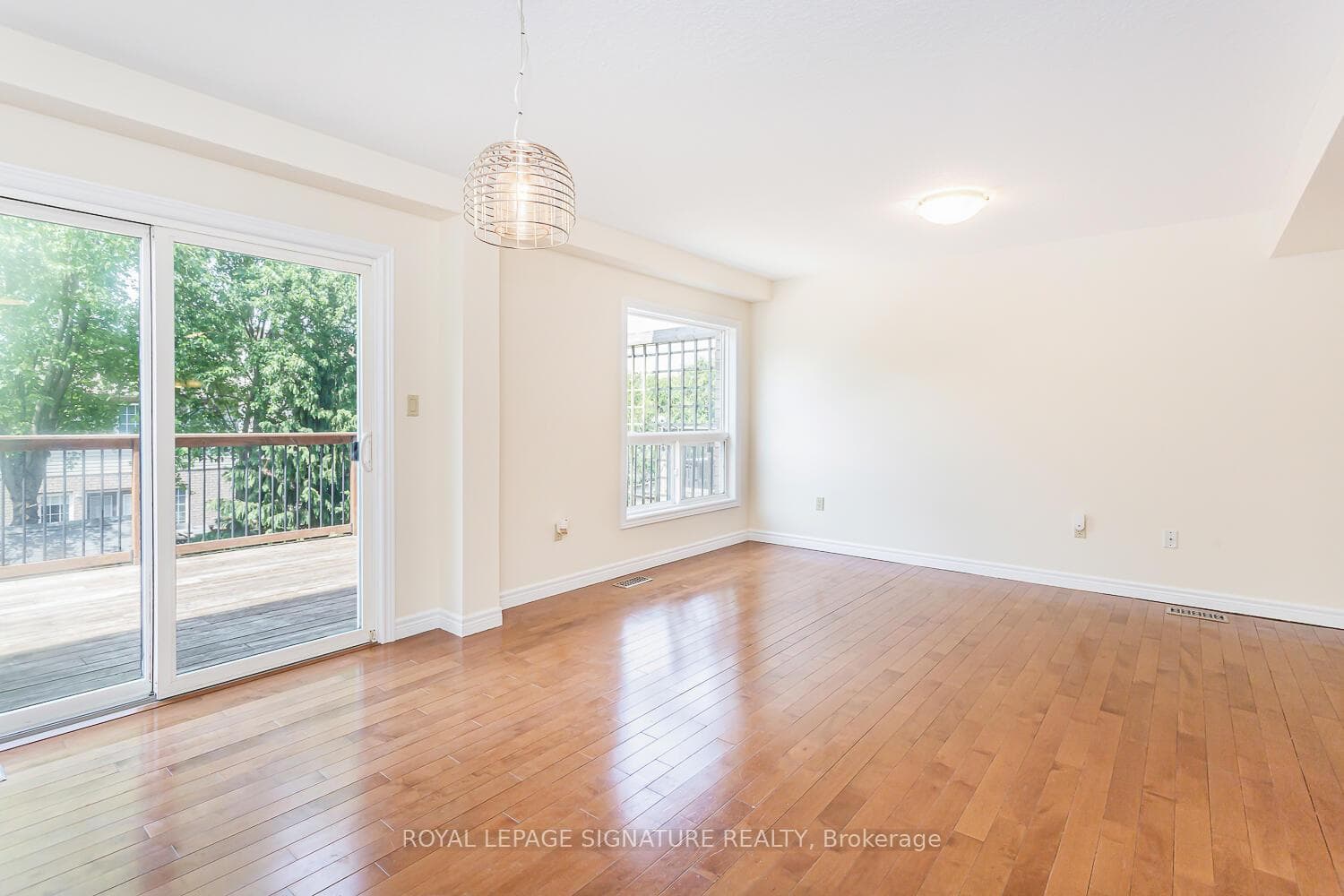 258 Mcmeeken Drive photo 8