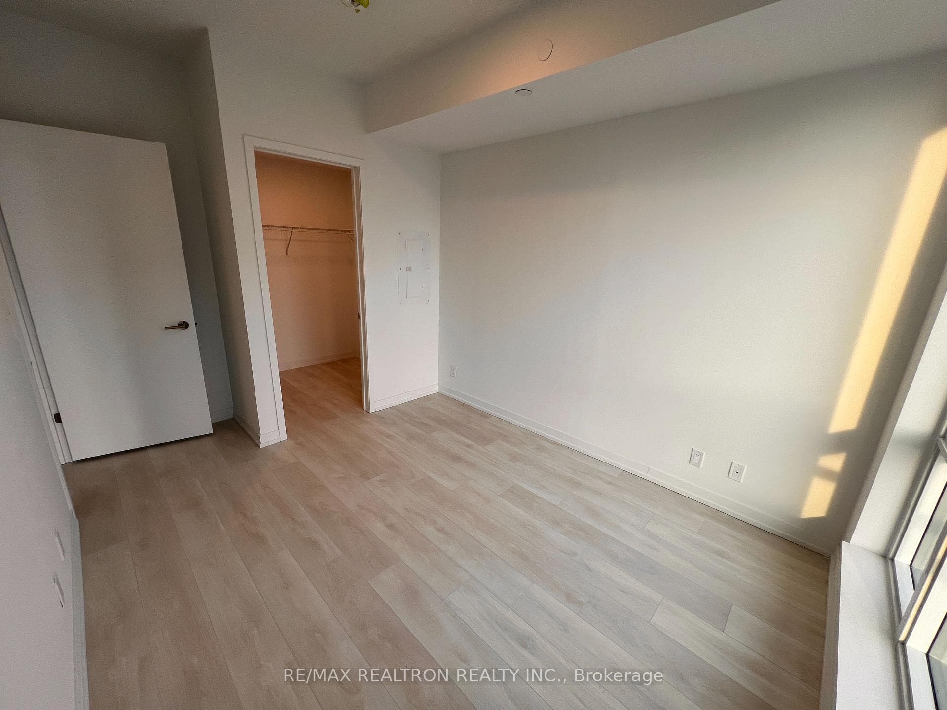 8 Beverley Glen Boulevard Unit 1207 photo 10