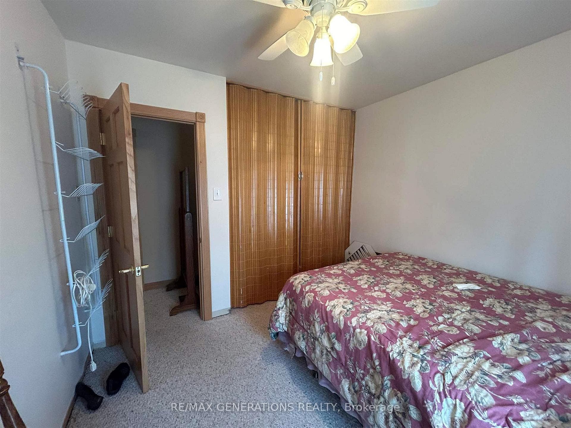 121 Willow Road photo 13