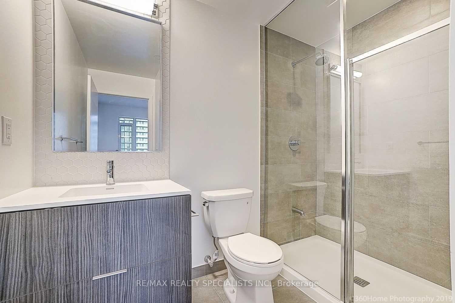2520 Eglinton Avenue Unit 1701 photo 12