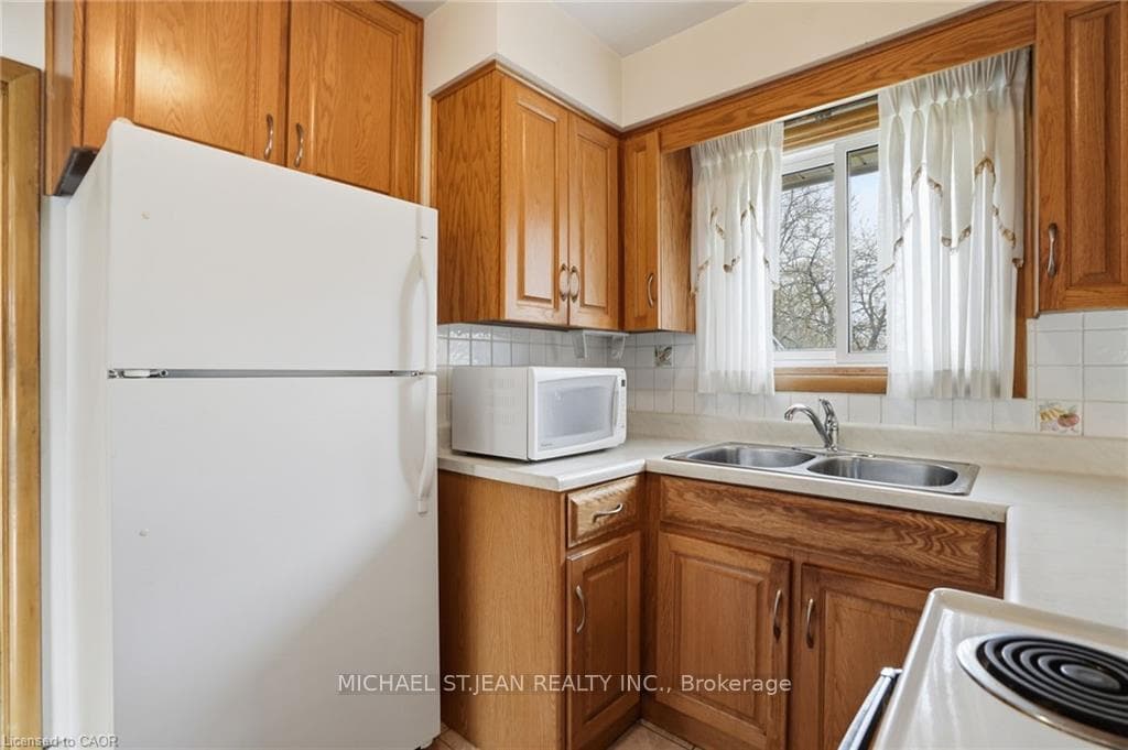 347 Hixon Road photo 11