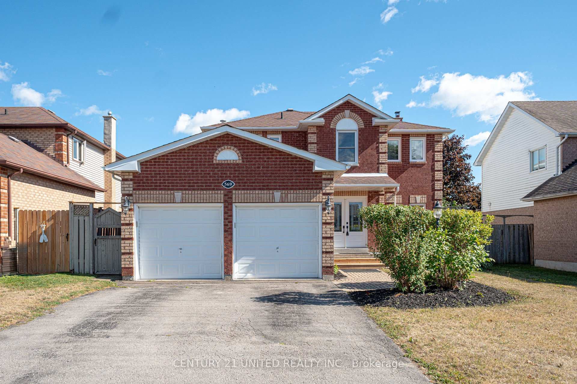 569 Westman Avenue photo 2