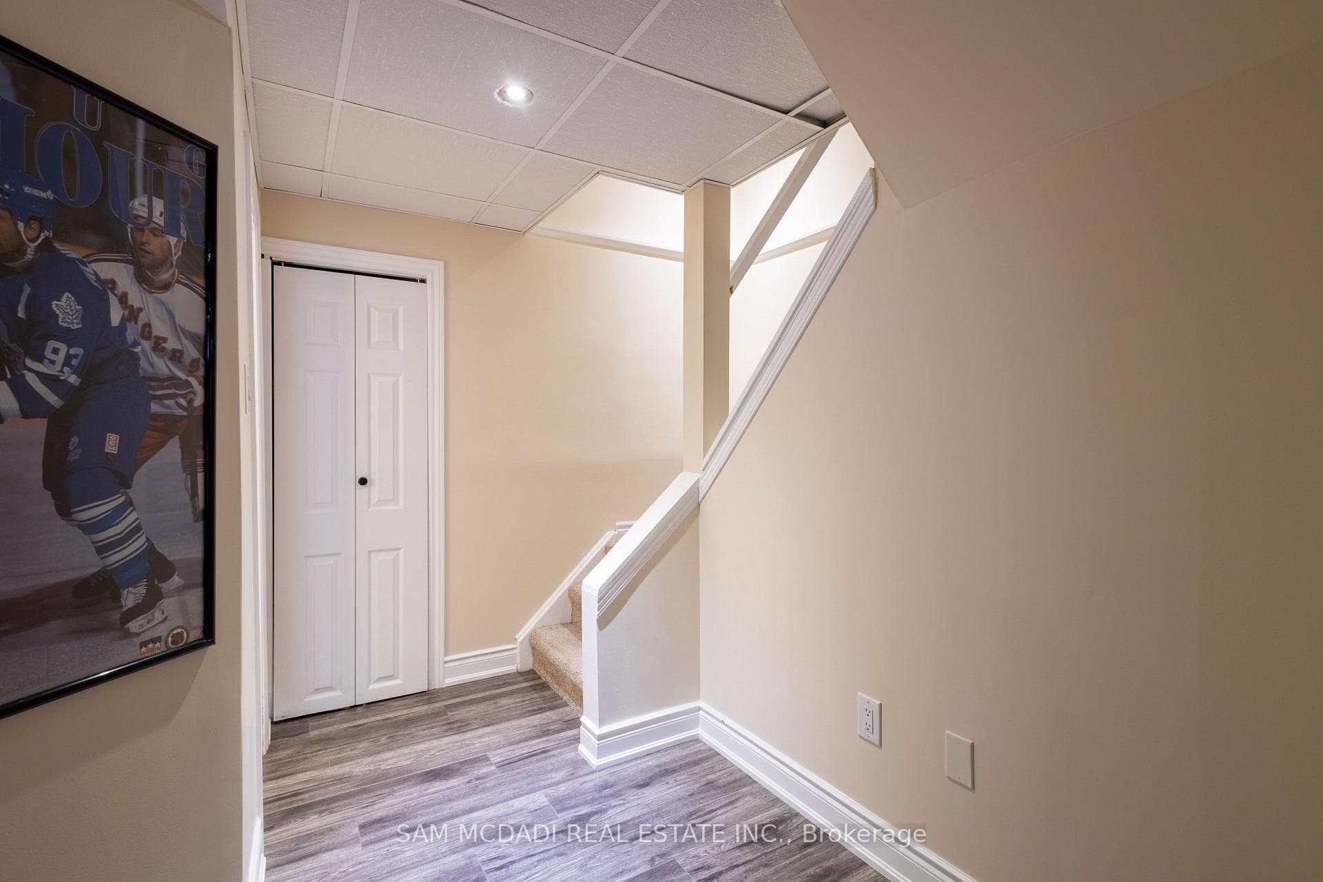 32 Cassander Crescent photo 21