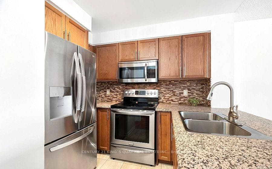 18 Harding Boulevard Unit 512 photo 5
