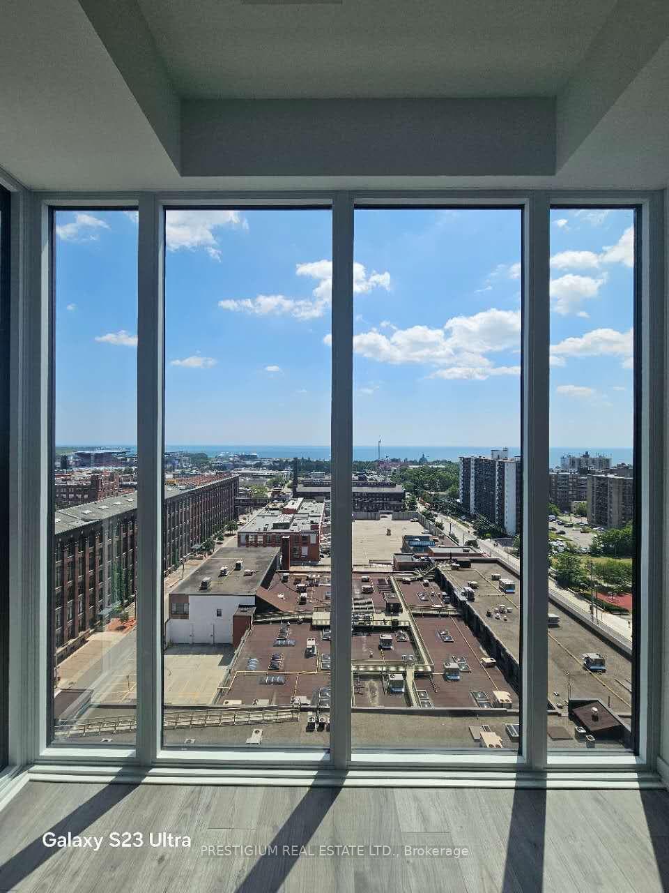 285 Dufferin Street Unit 1310 photo 12