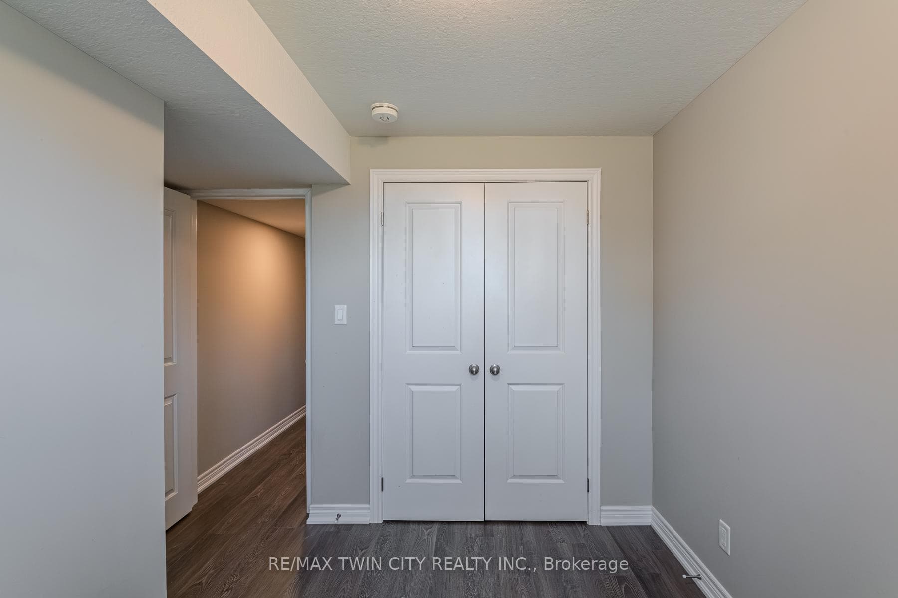 81 Windham Street photo 21