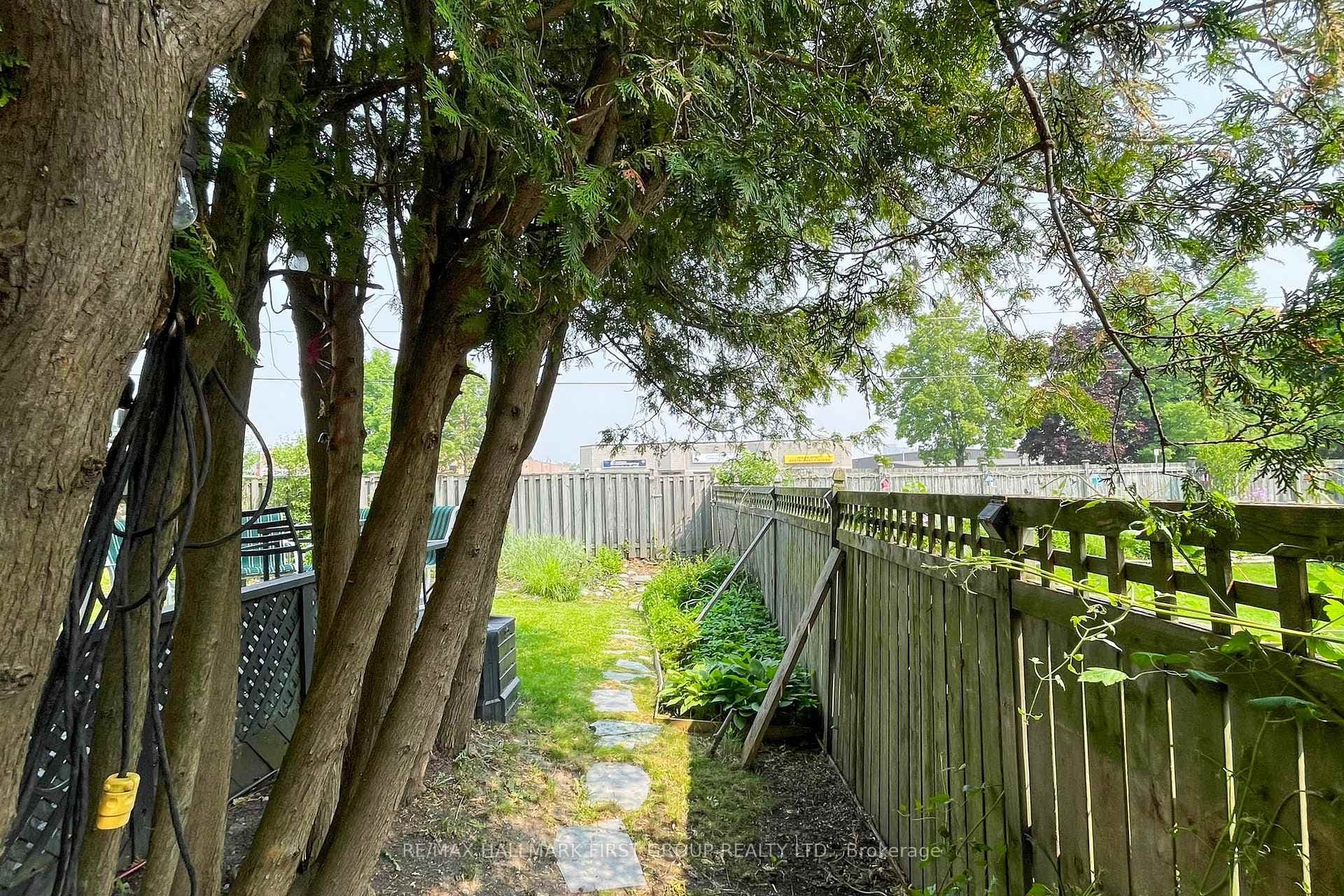 66 Medley Lane photo 49