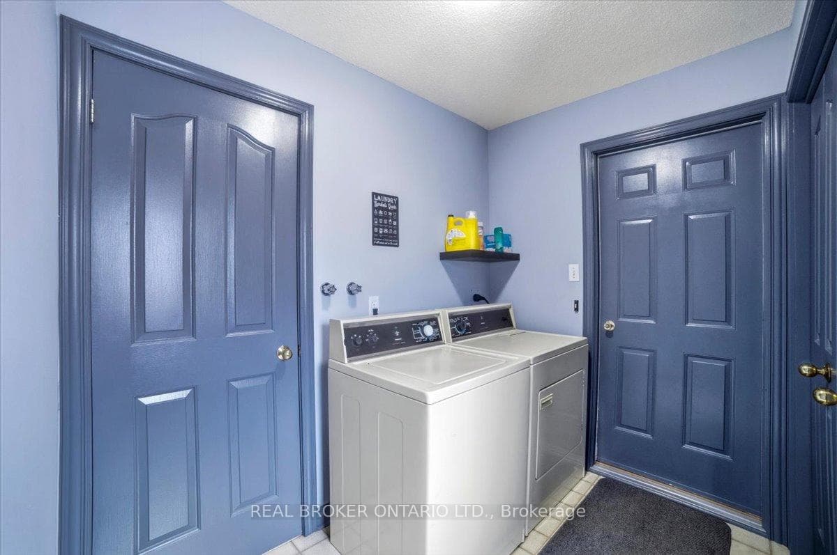 MAIN LEVEL LAUNDRY