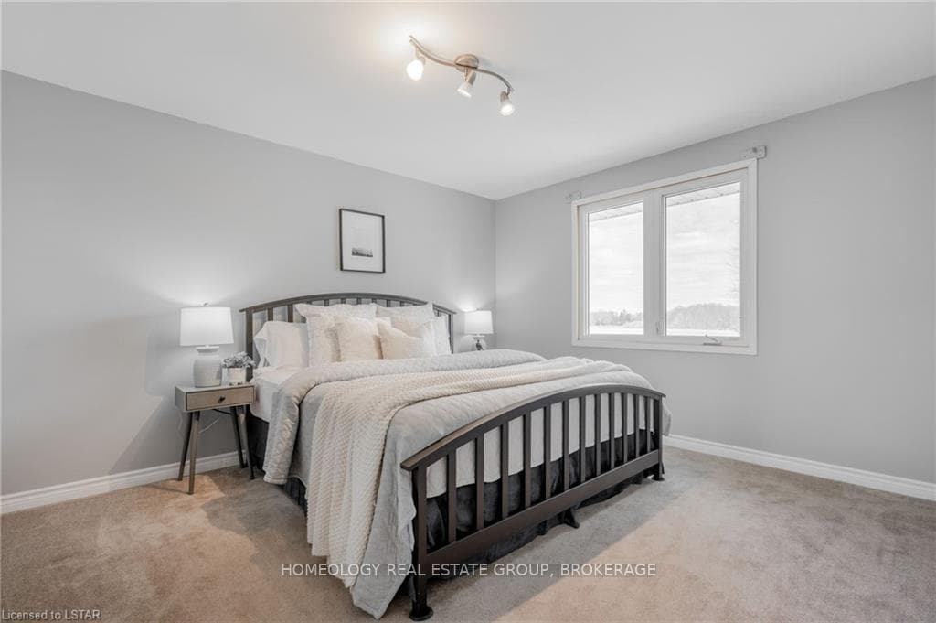 21776 RICHMOND Street photo 10