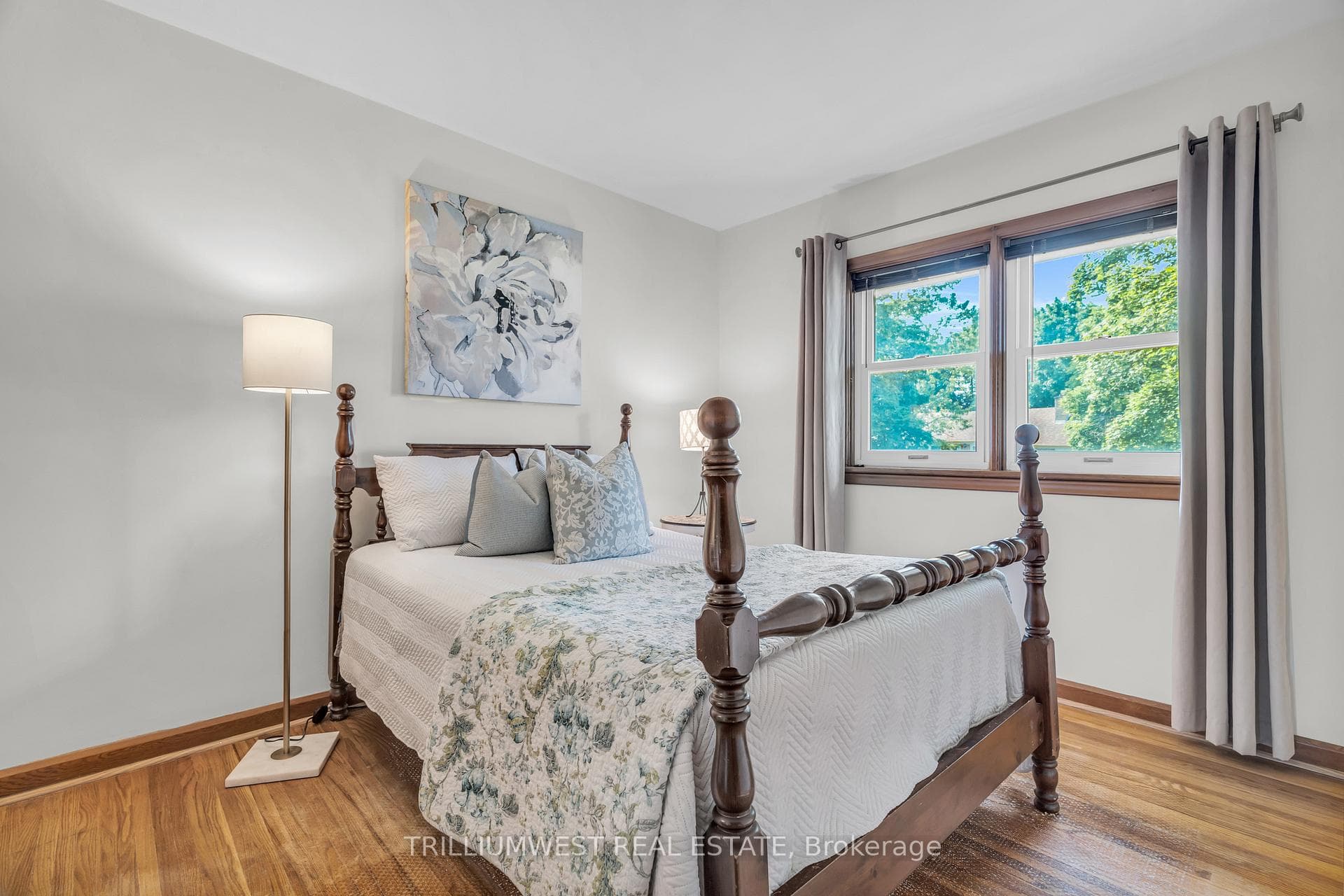 10 Elmwood Avenue photo 10