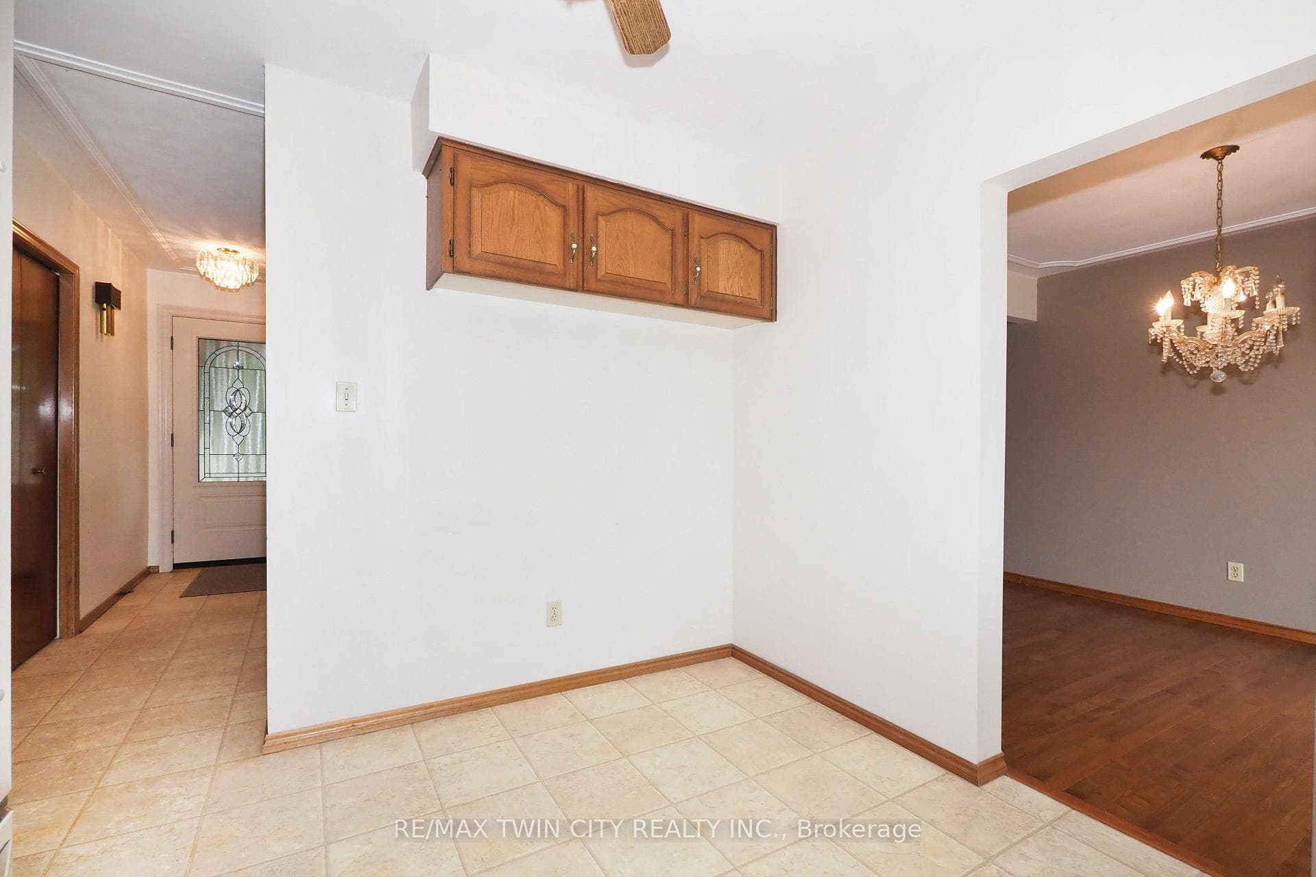 401 Forest Hill Drive photo 24