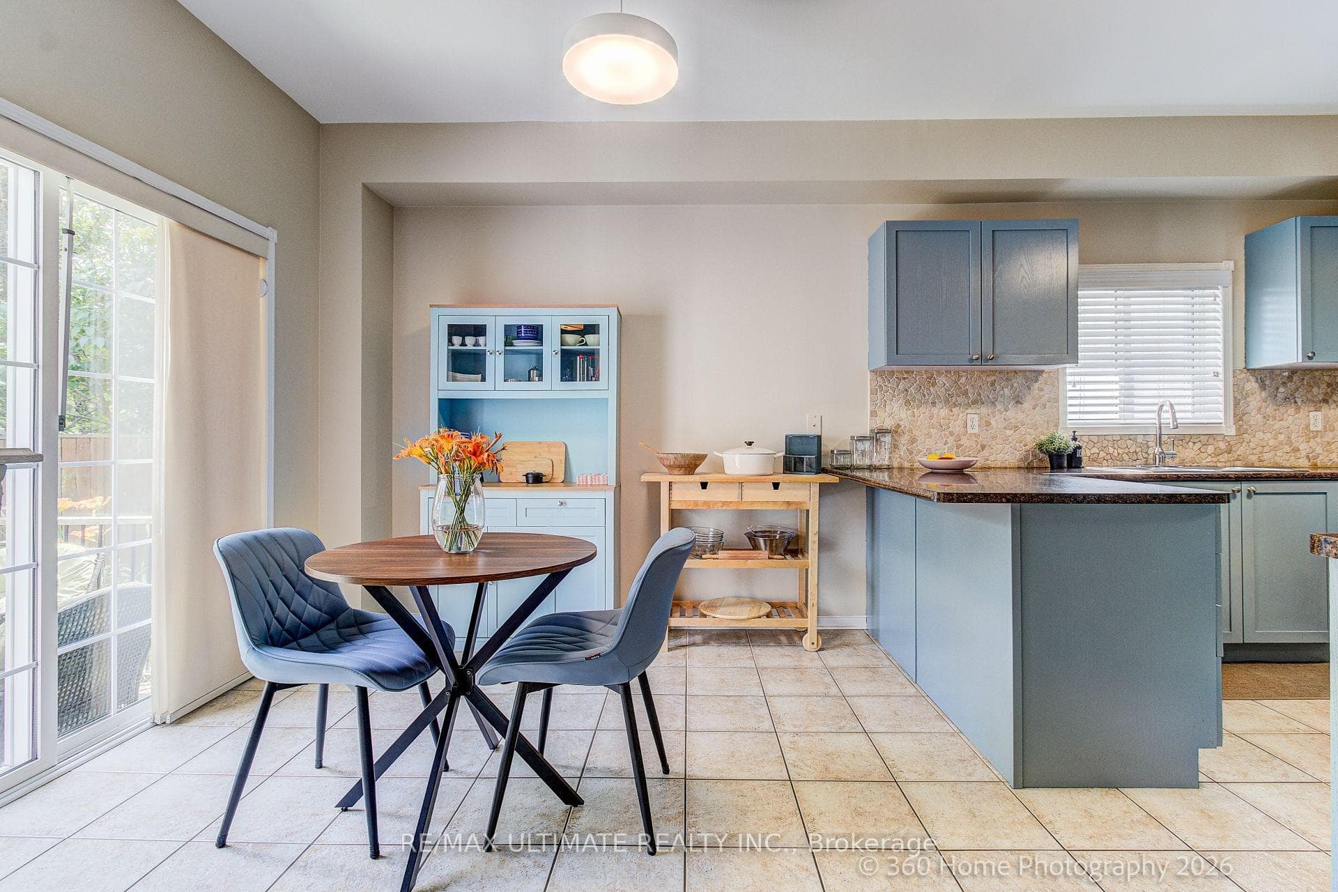 53 Wilshire Drive photo 8
