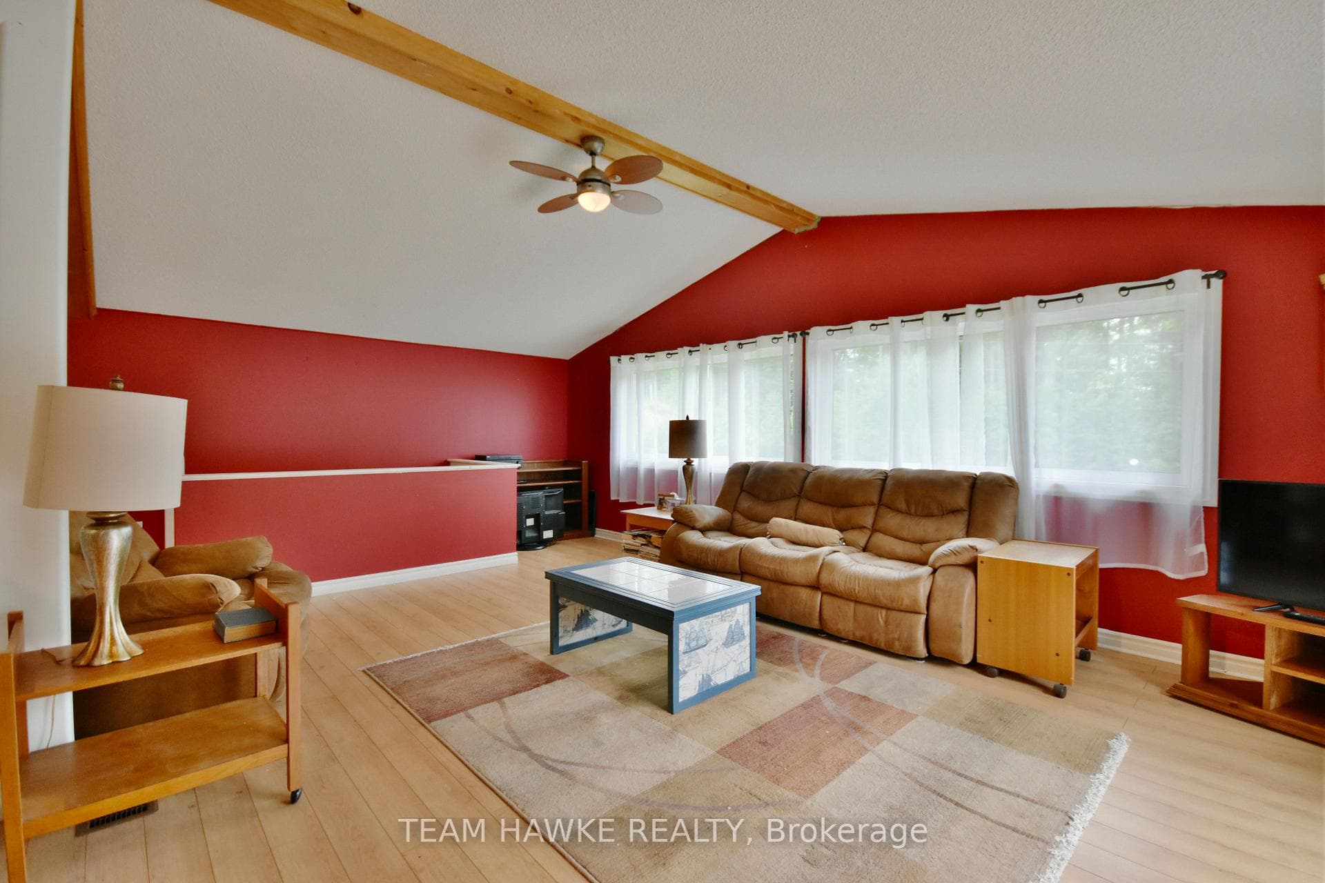6 Timcourt Drive photo 3