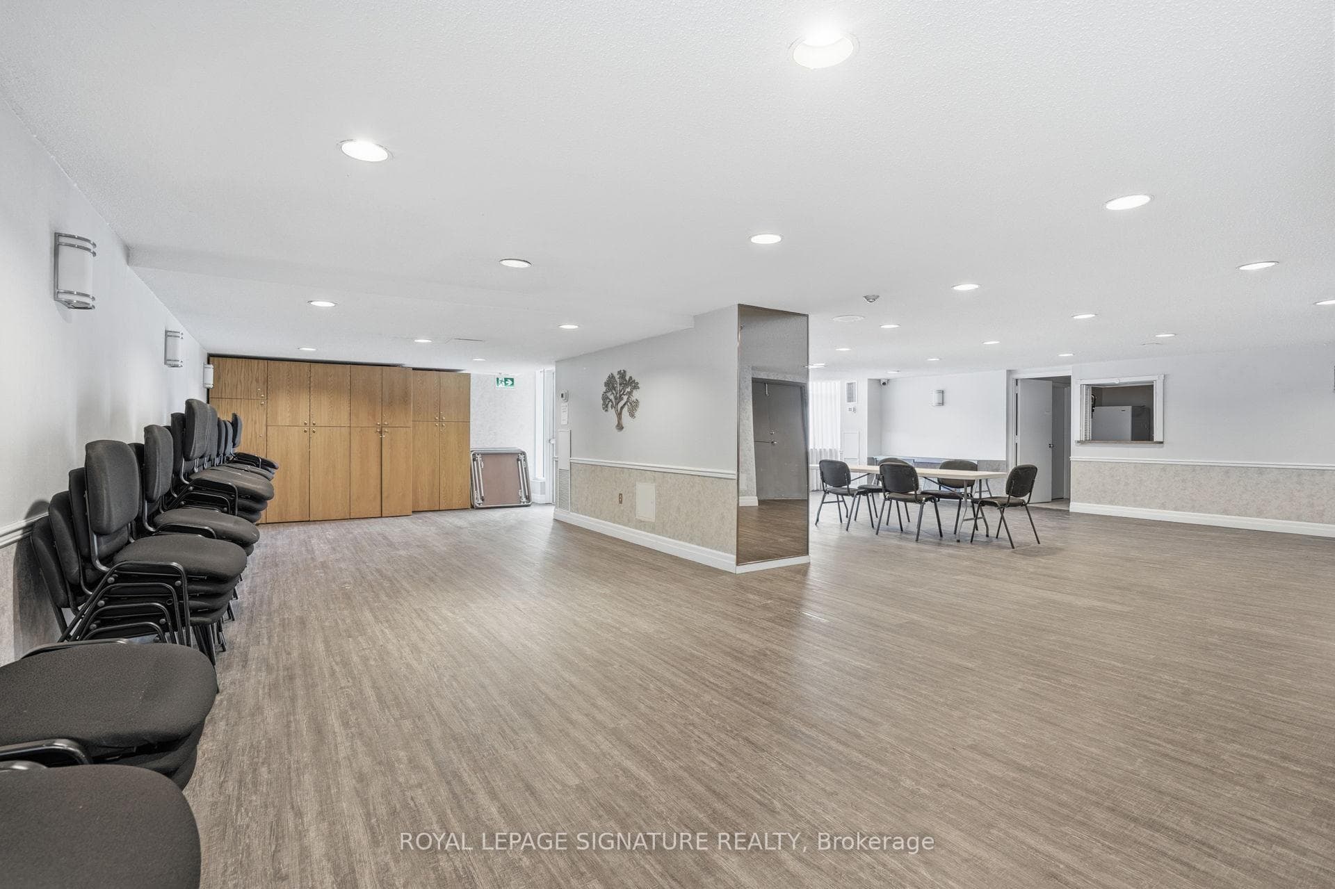 3100 Kirwin Avenue Unit 2707 photo 43