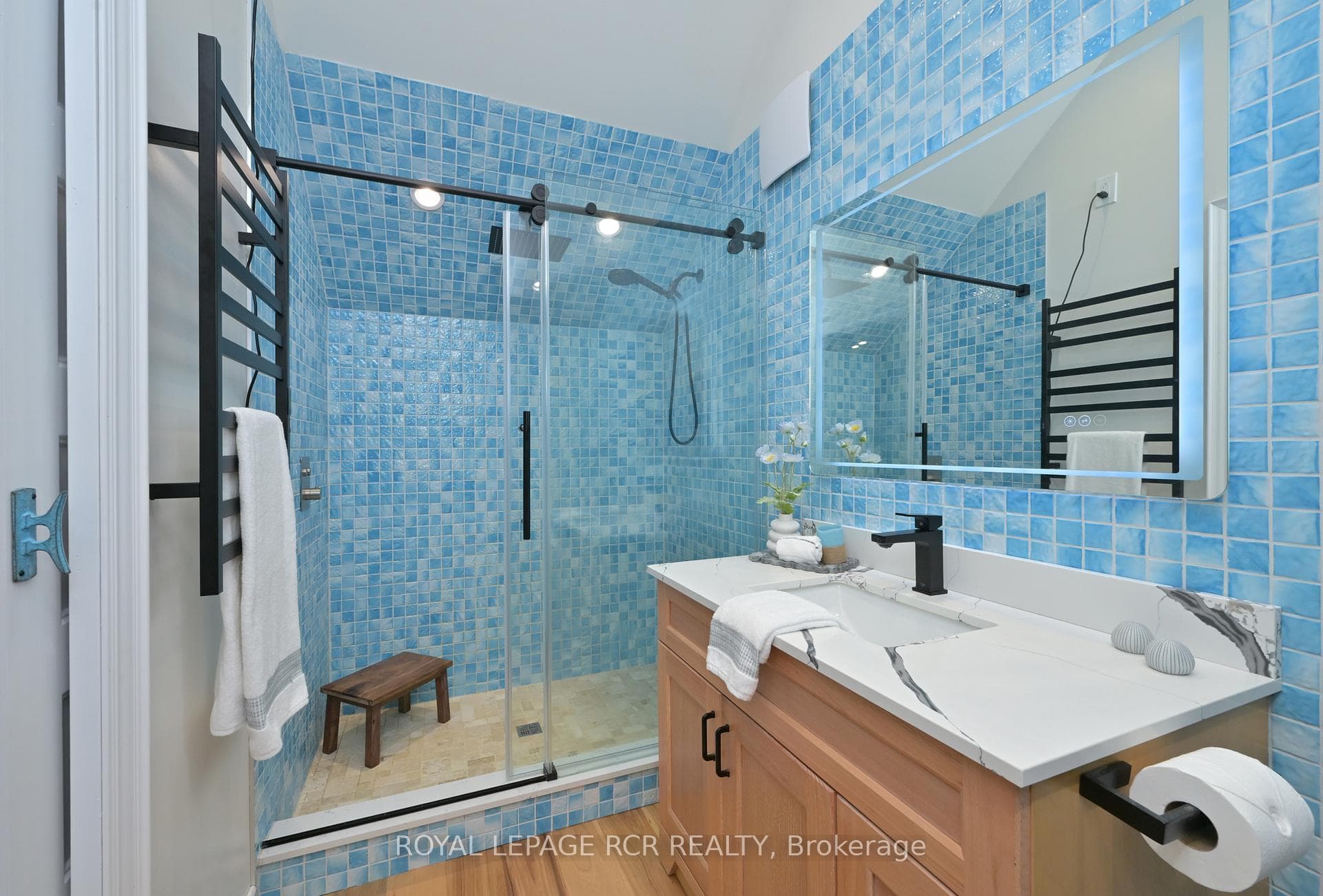 5233 TRAFALGAR Road photo 25
