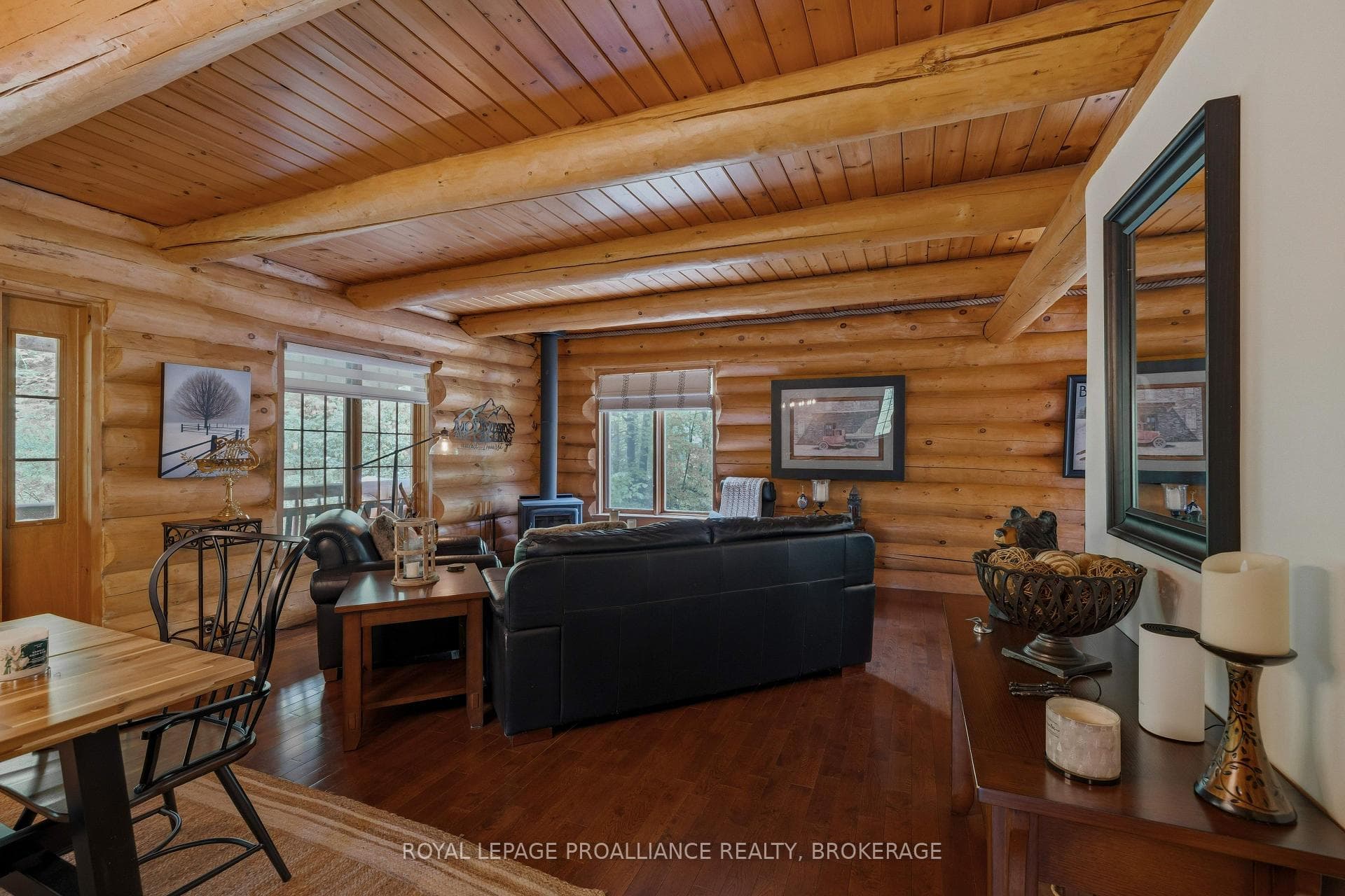 156 Darlingside Drive photo 10