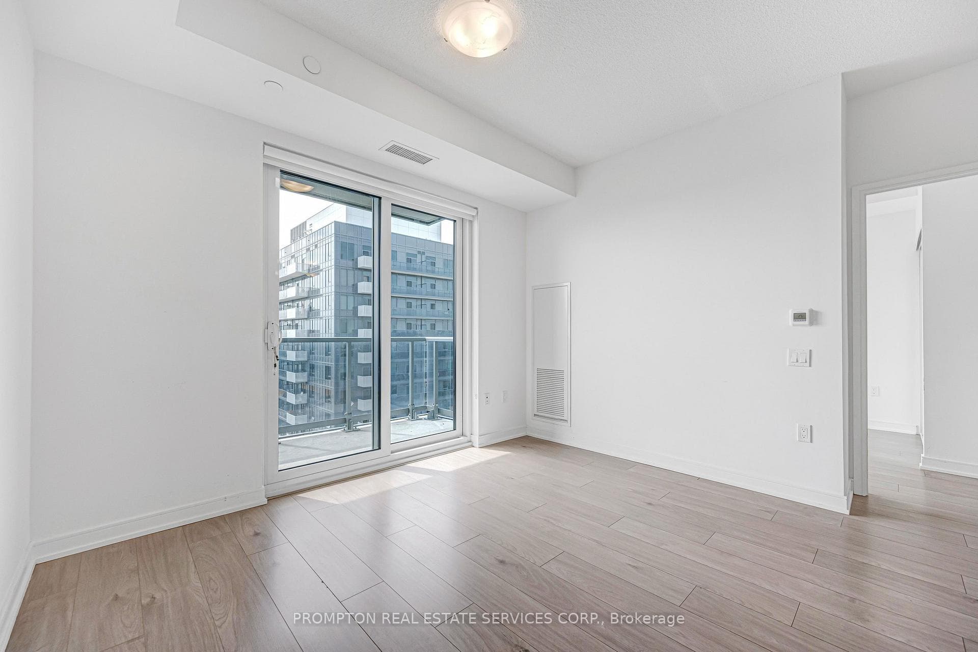 8 Nahani Way Unit 3320 photo 30