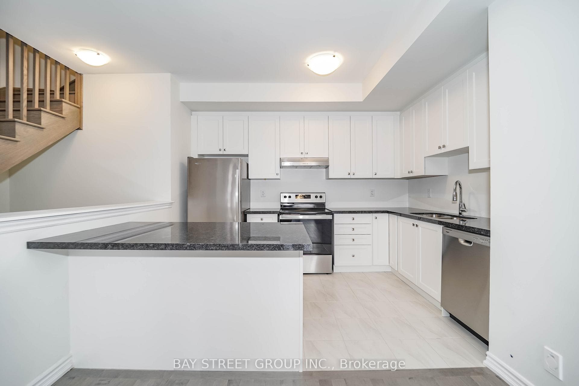 14 Gothenburg Lane photo 13