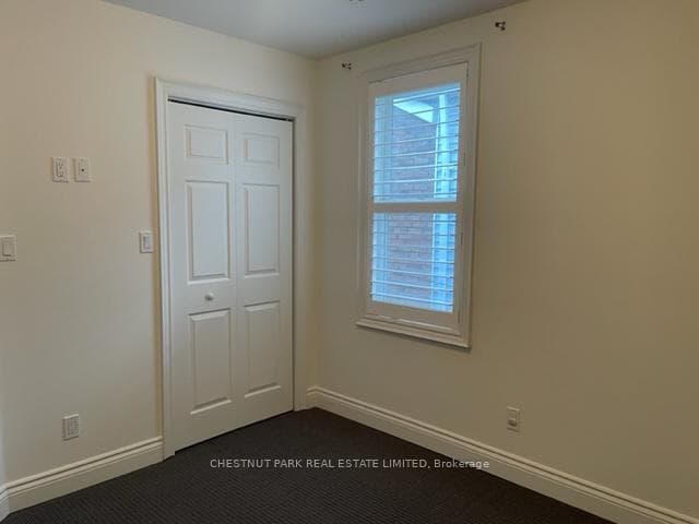 35 Edith Drive photo 13