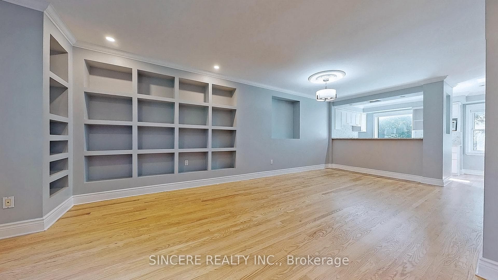 34 Longboat Avenue photo 4
