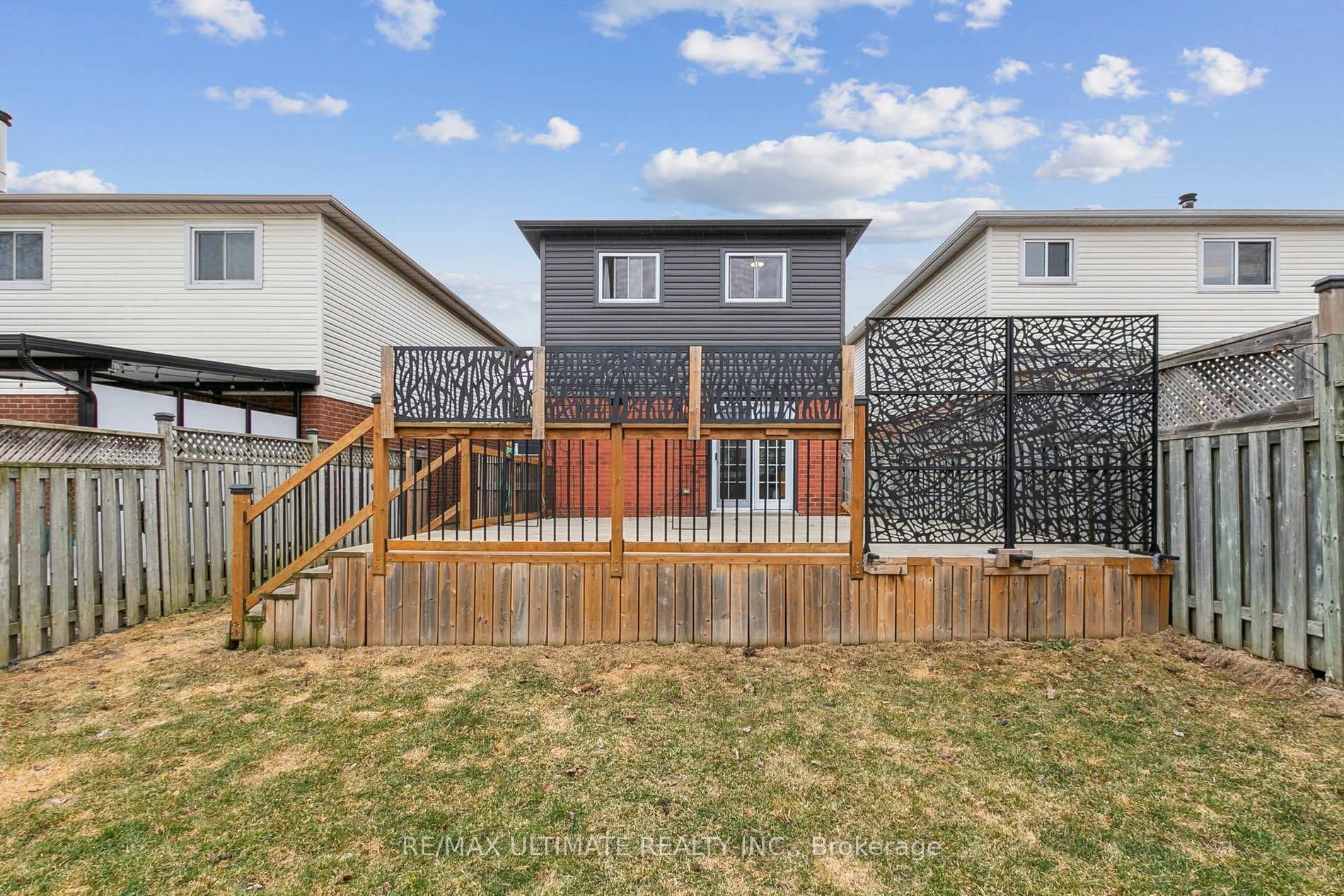 11 Wrenn Boulevard photo 42